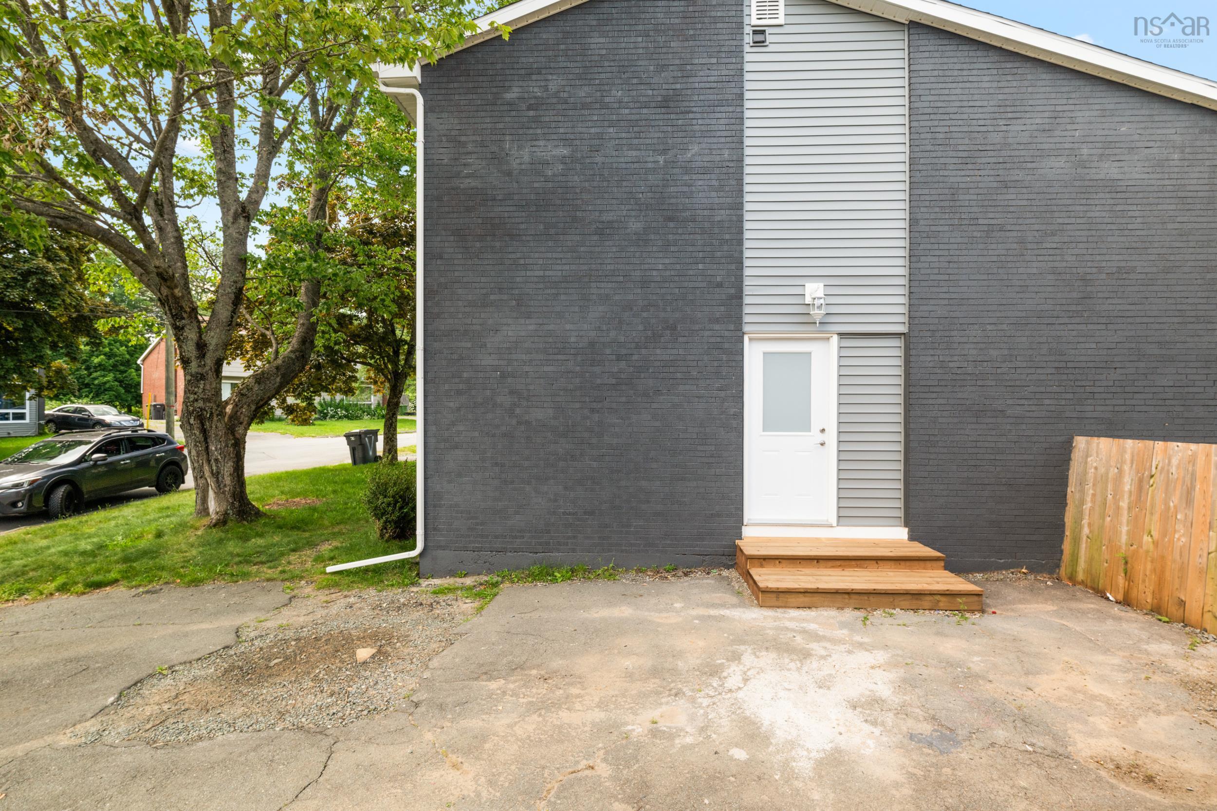 16-16a Ruben Court, Dartmouth, NS (MLS 202616401)
