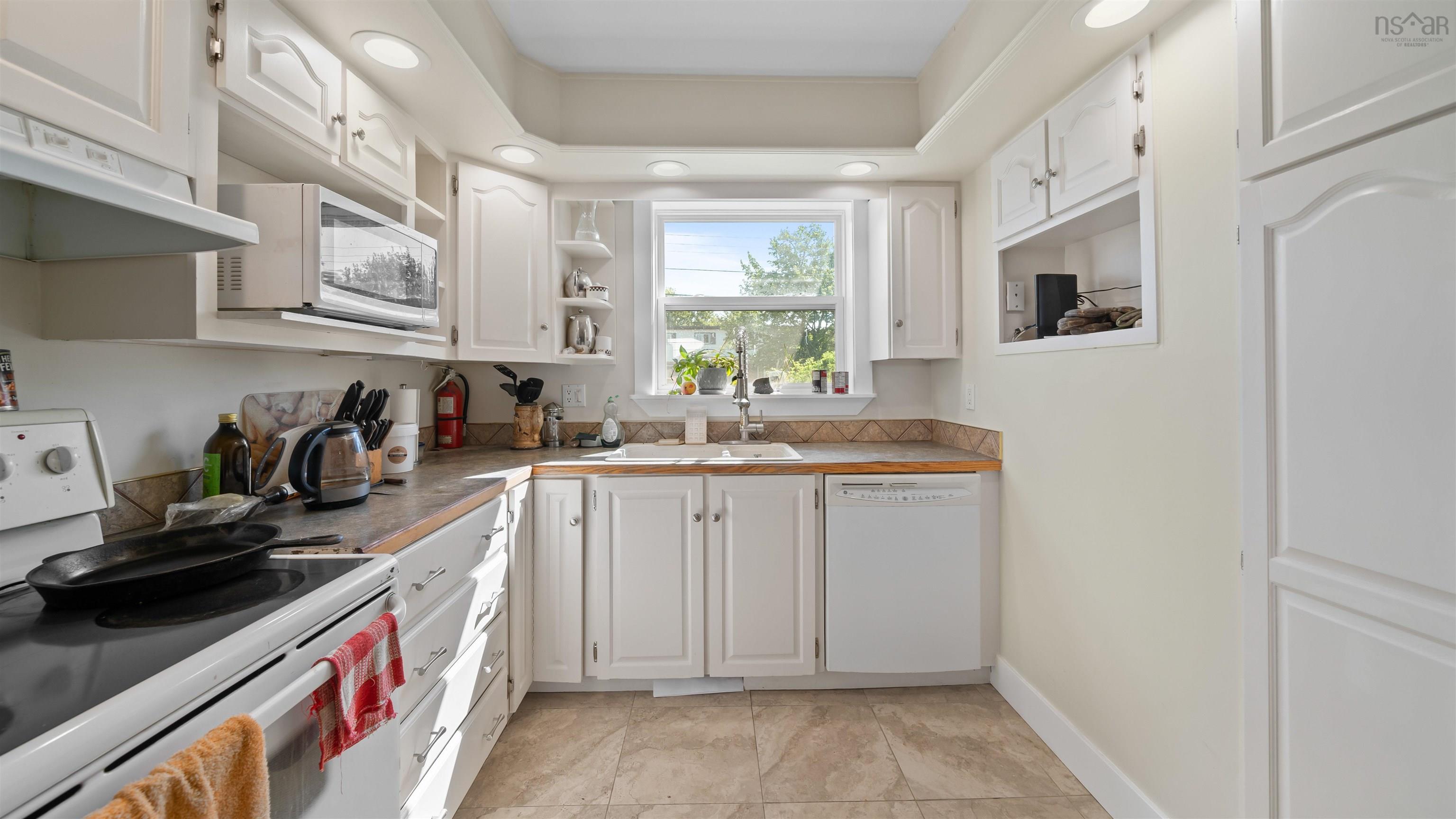 10 Fader Street, Dartmouth, NS (MLS 202616427)