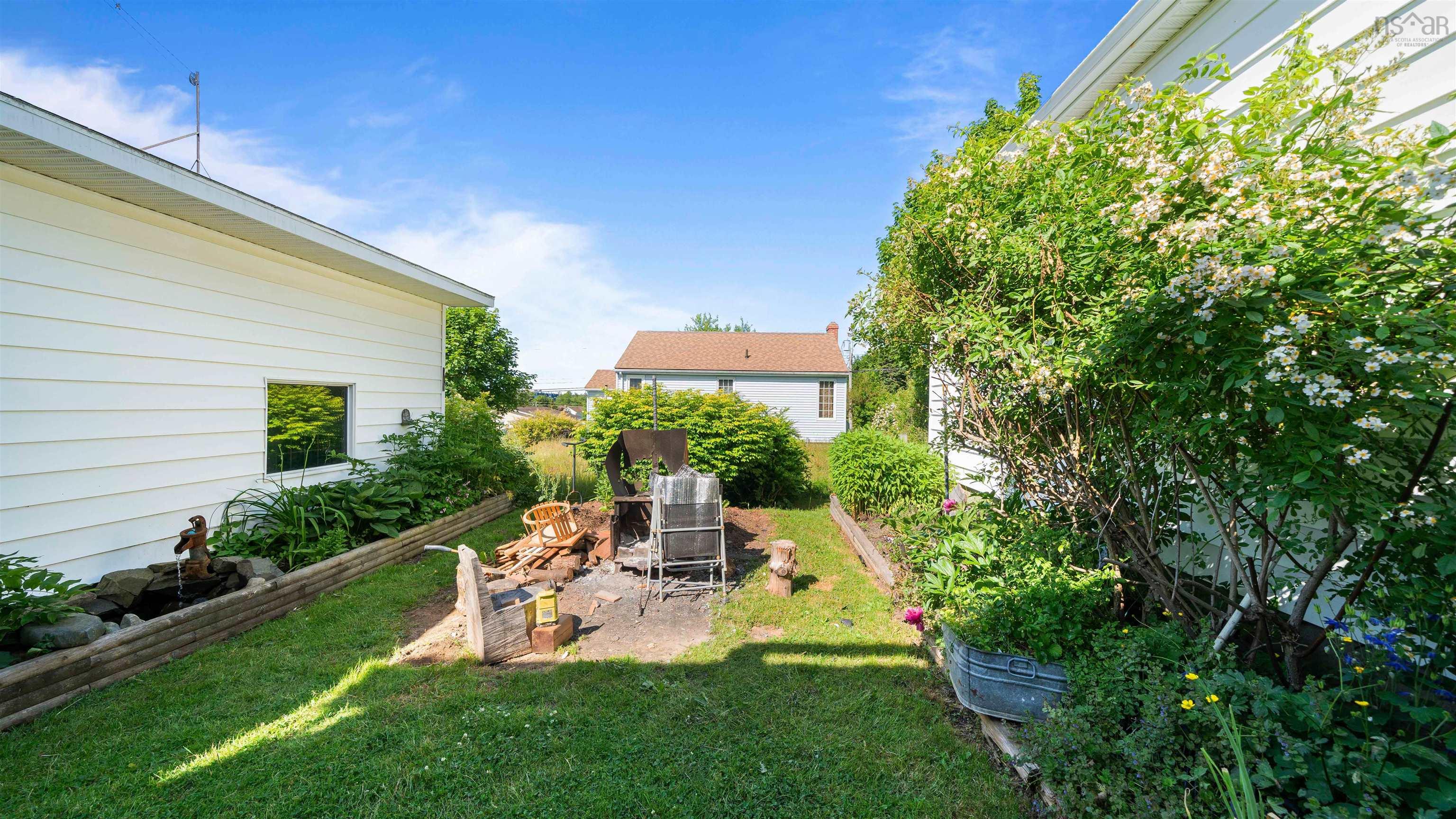 10 Fader Street, Dartmouth, NS (MLS 202616427)