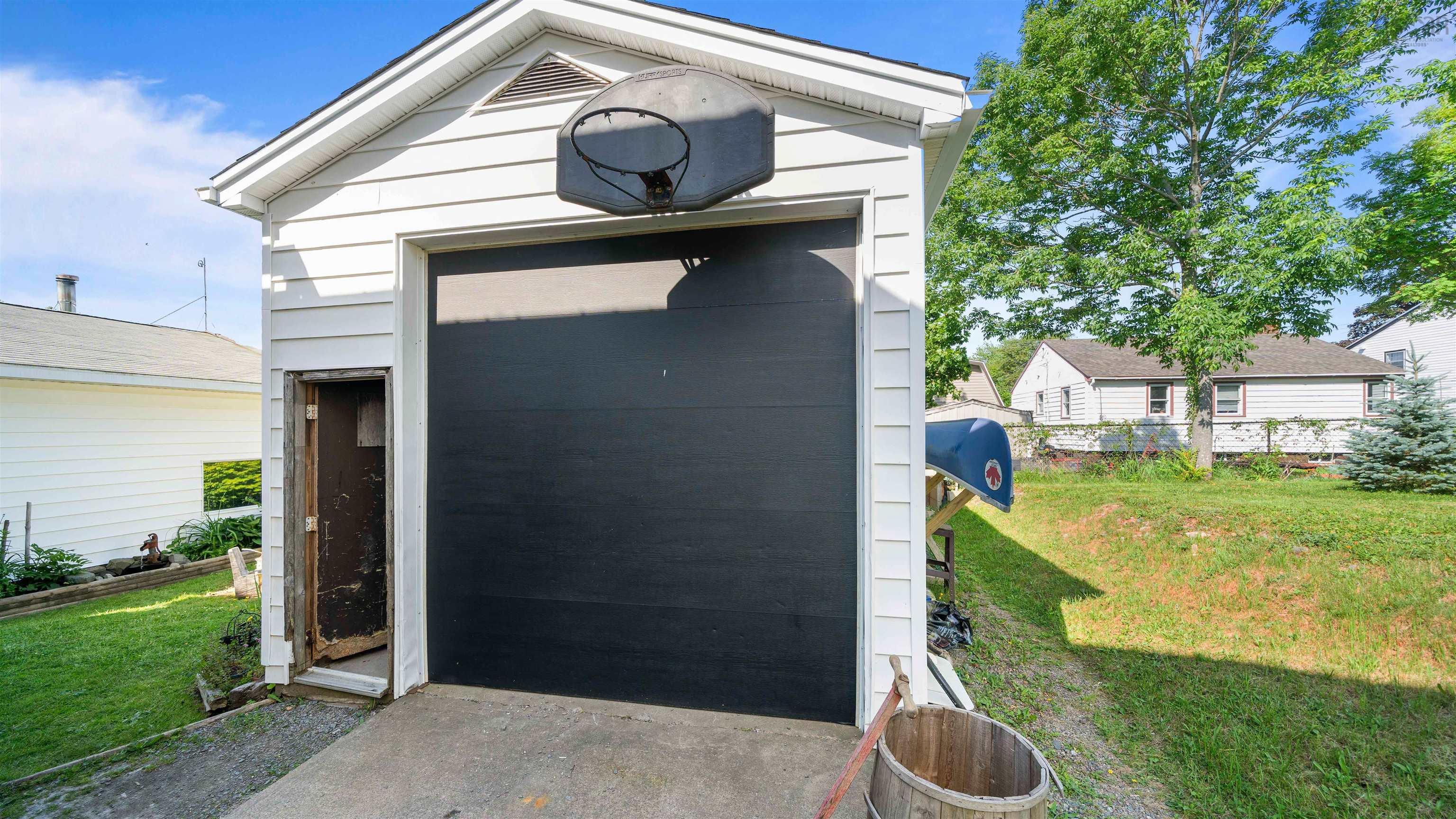 10 Fader Street, Dartmouth, NS (MLS 202616427)