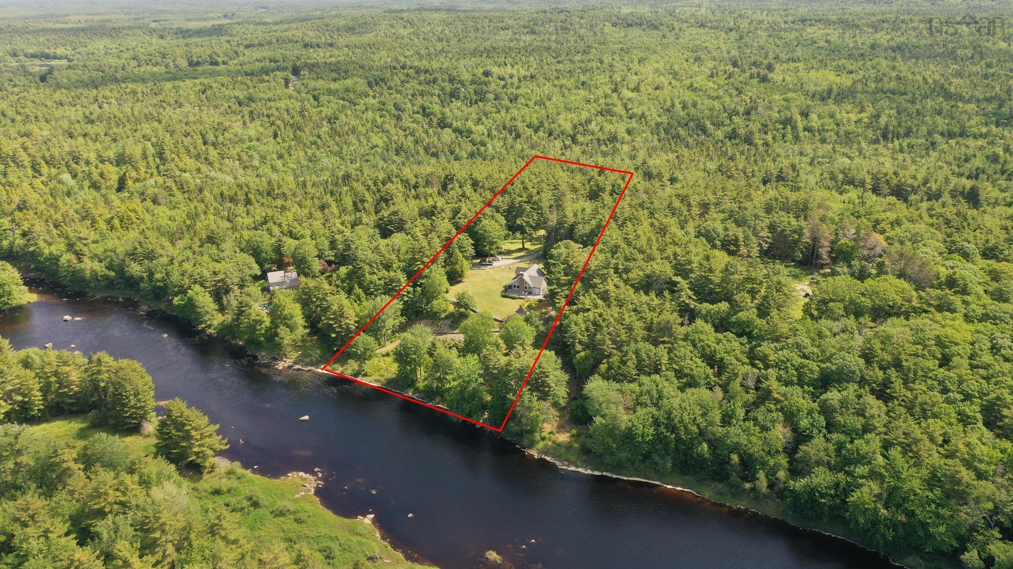 $739,000.00: 217 Mill Village East Road, Mill Village