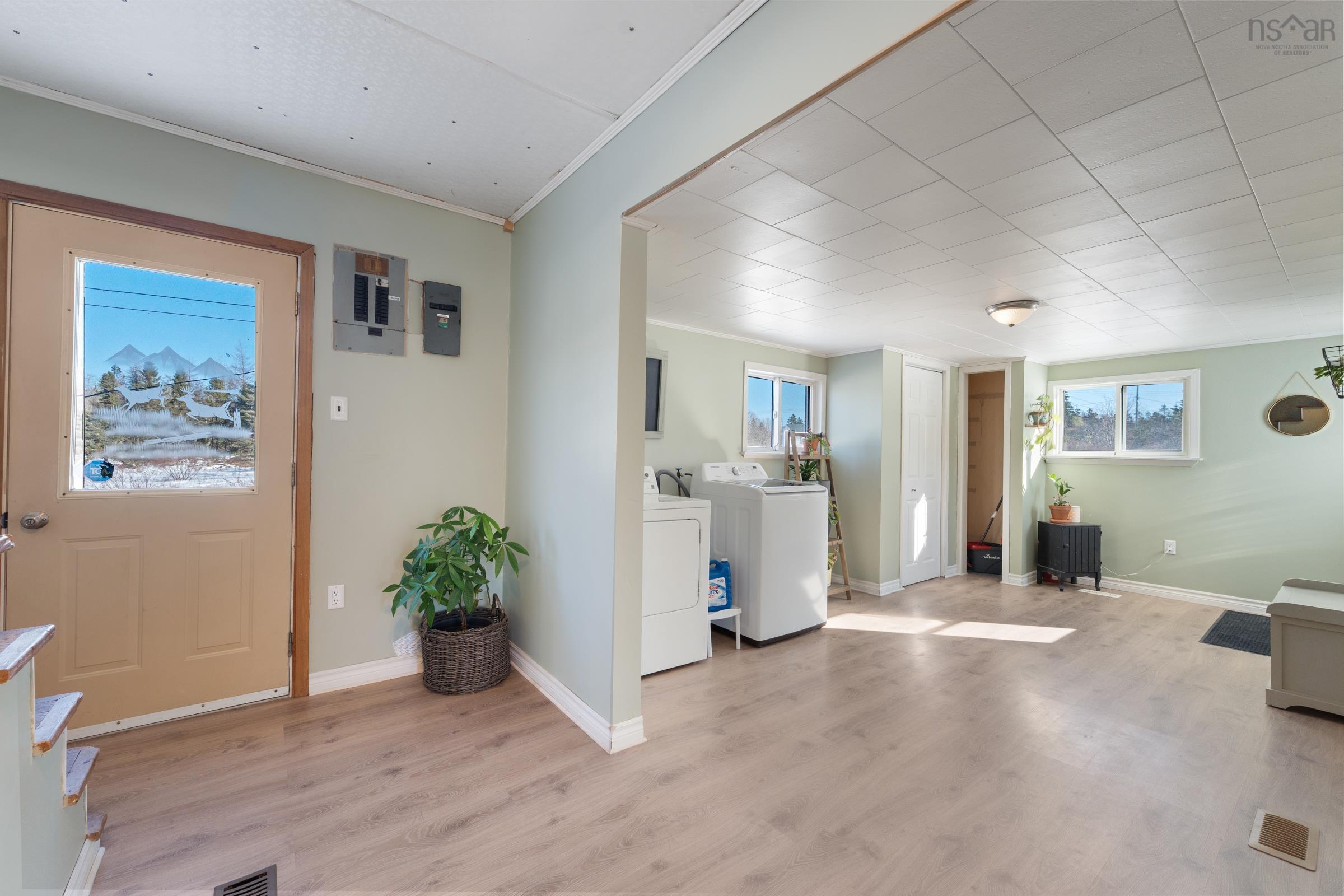 $205,000.00: 90 Oak Park Road, East Pubnico