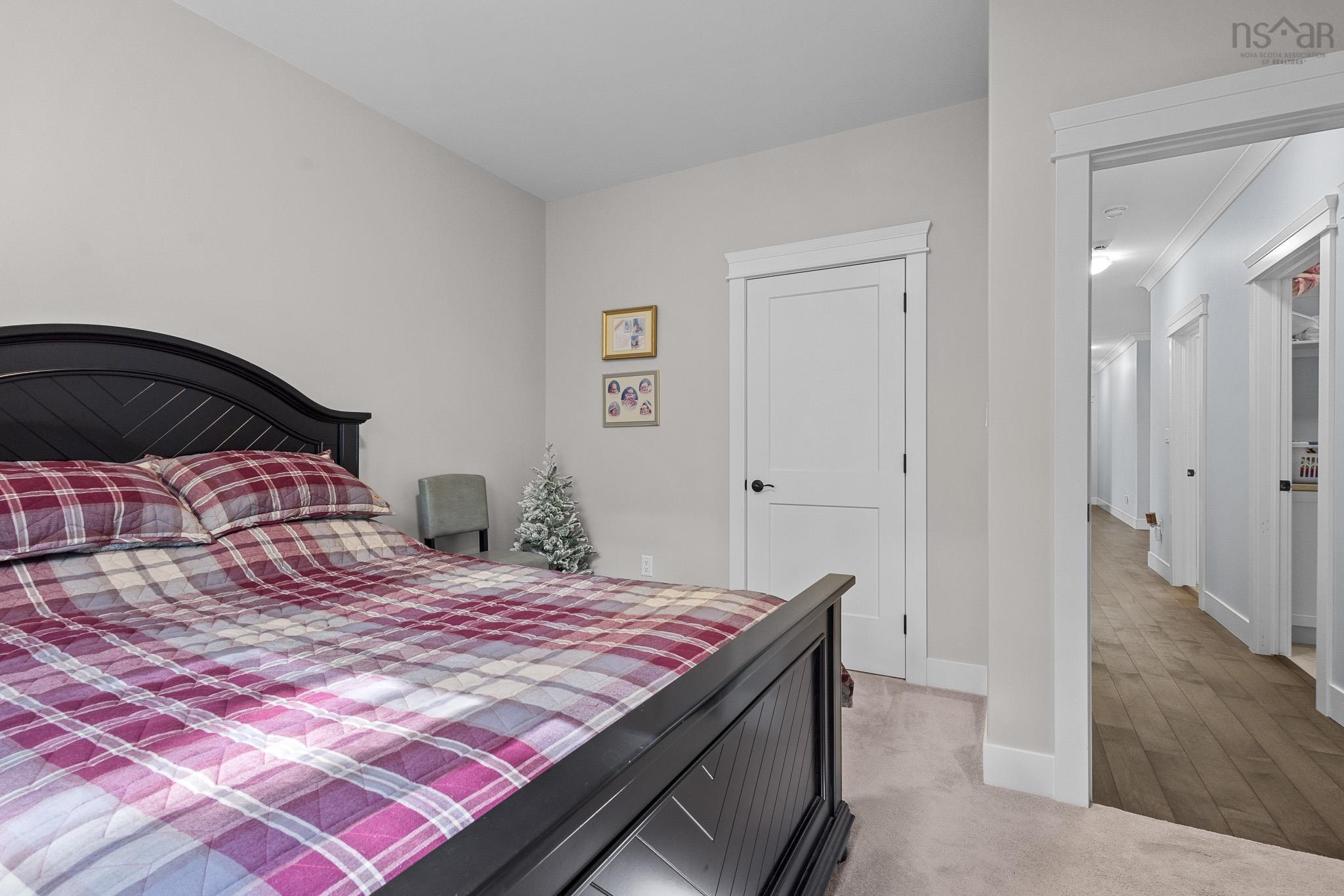$969,000.00: 485 Calderwood Drive, Wellington