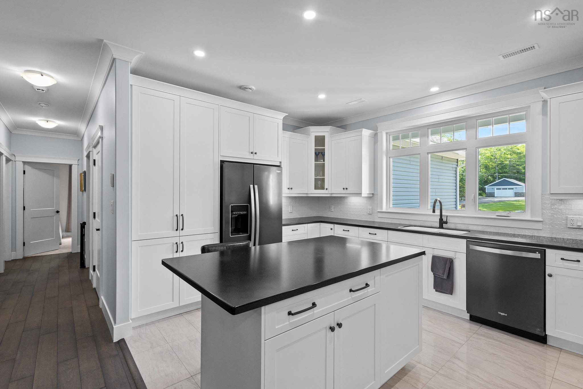 $969,000.00: 485 Calderwood Drive, Wellington