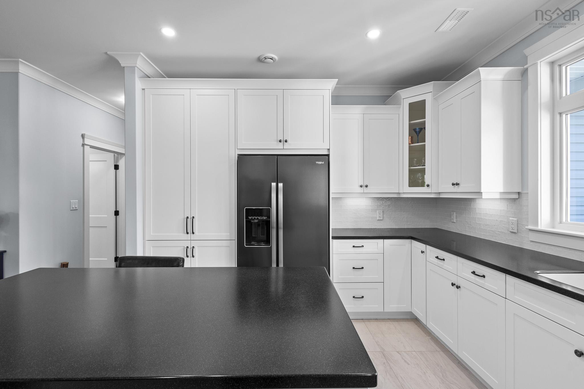 $969,000.00: 485 Calderwood Drive, Wellington