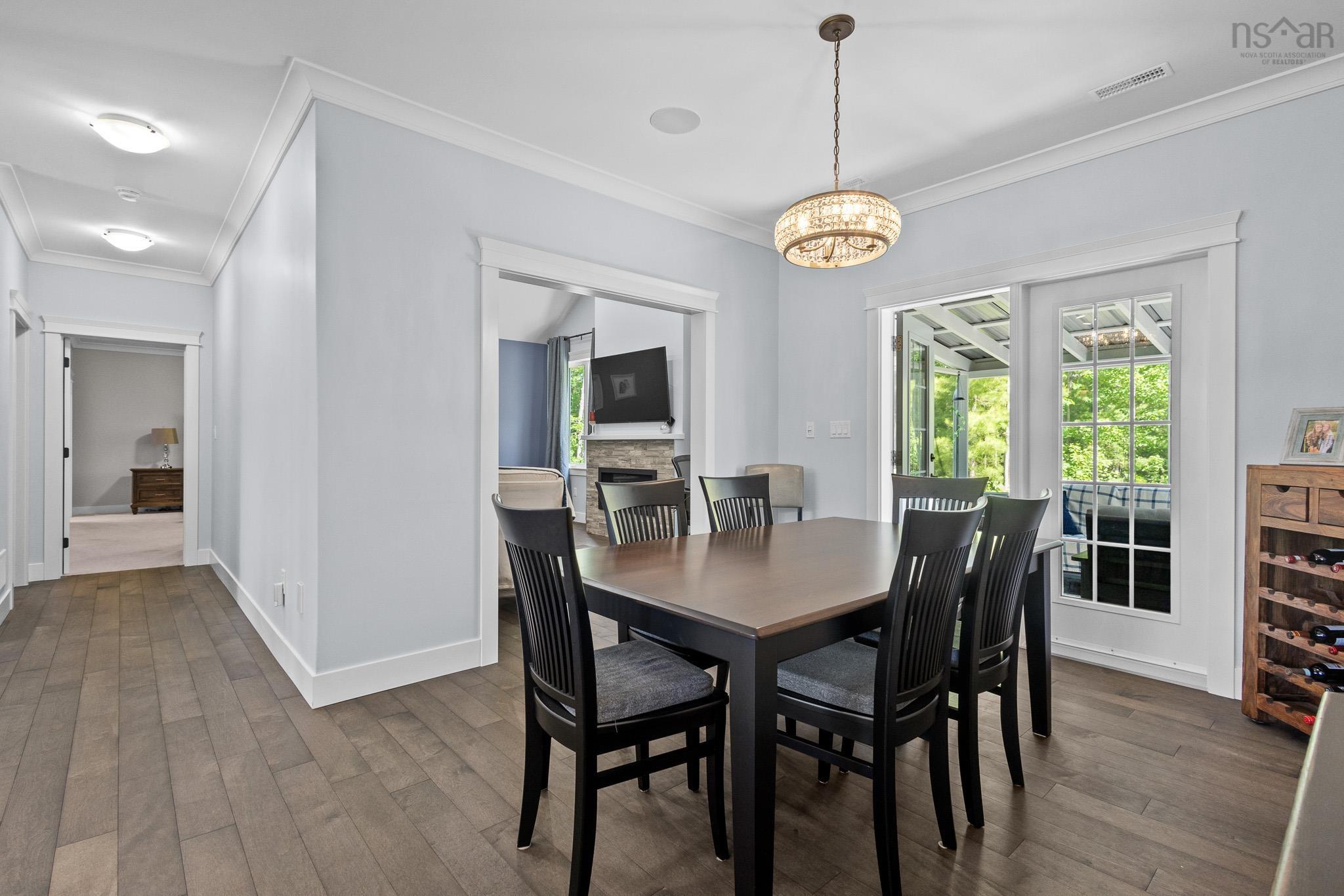 $969,000.00: 485 Calderwood Drive, Wellington
