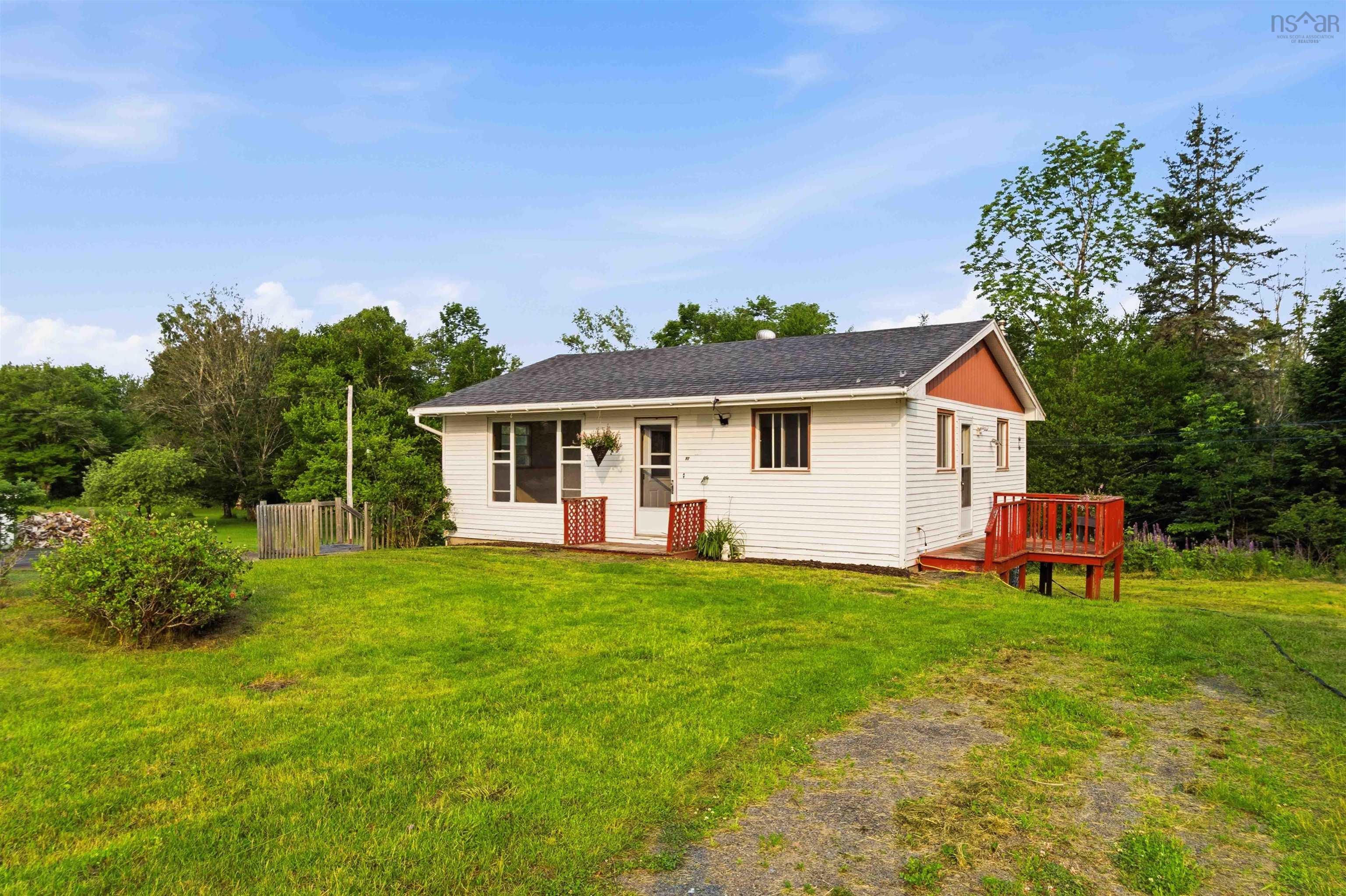 $299,900.00: 52 Vince Way, Cooks Brook