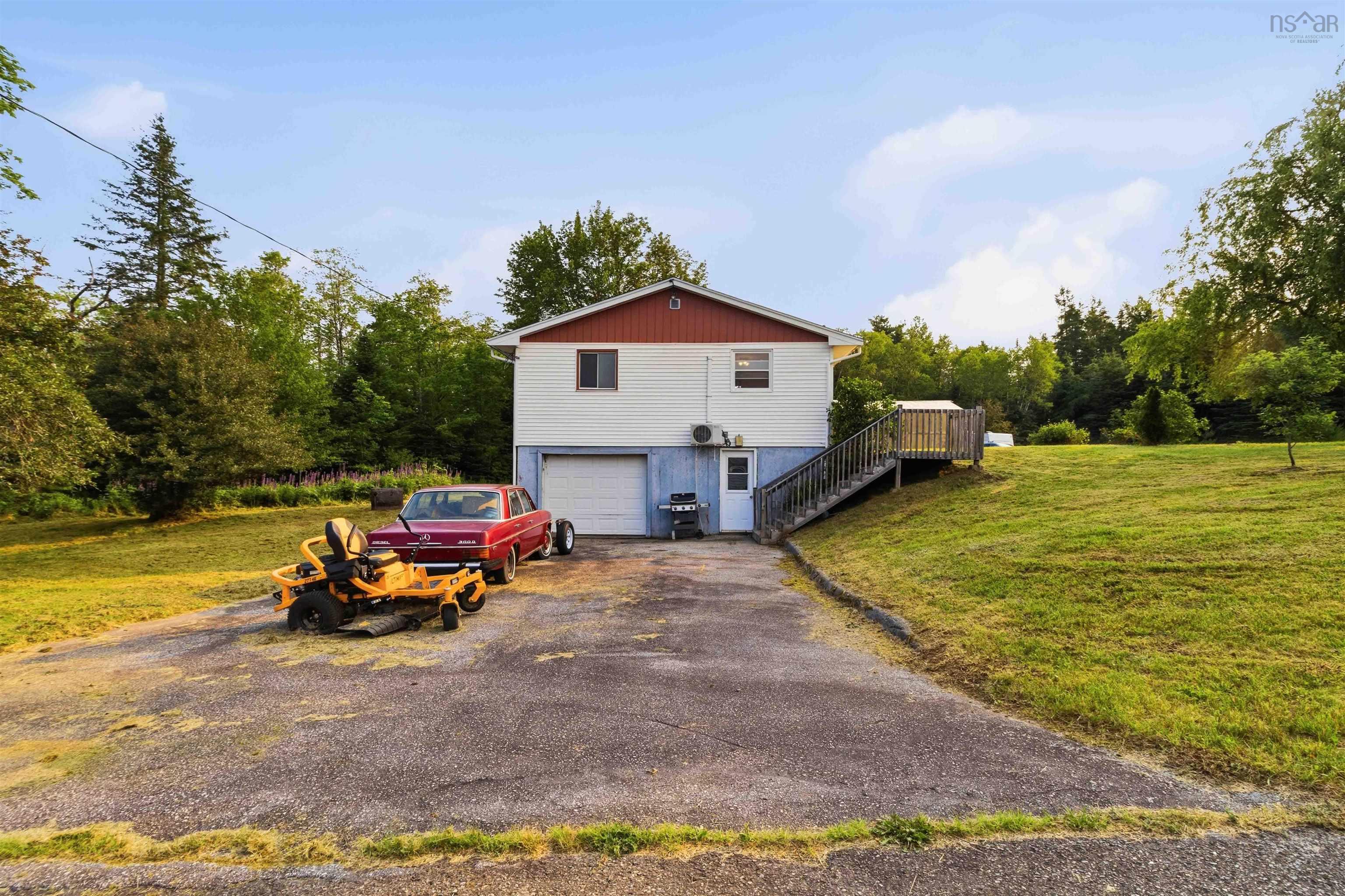 $299,900.00: 52 Vince Way, Cooks Brook