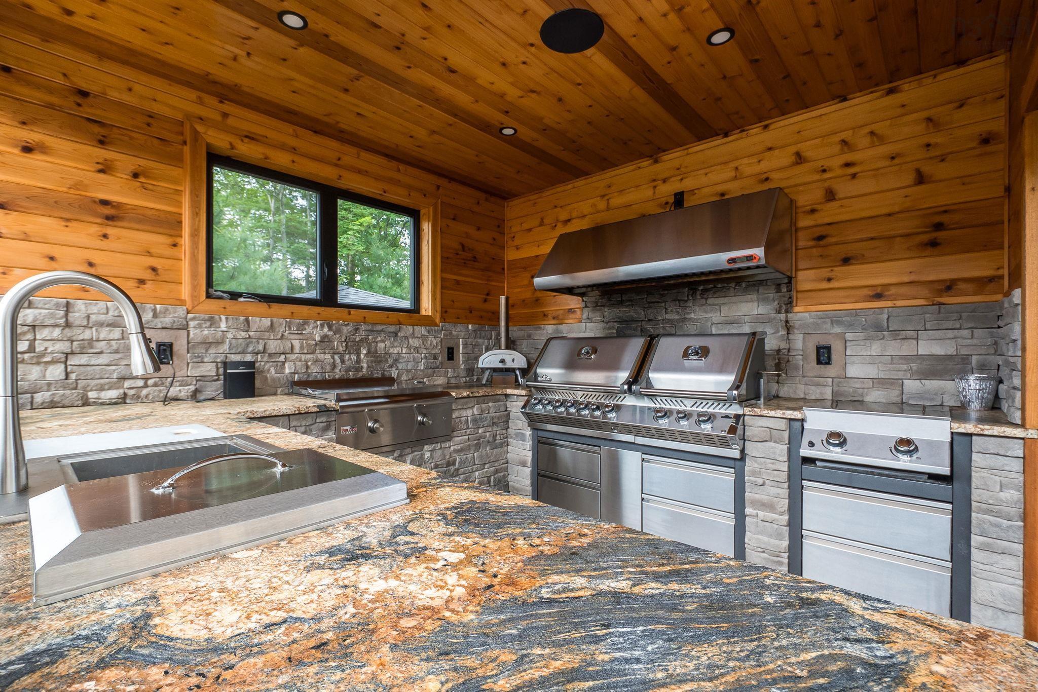 4 Crownridge Drive, Bedford, NS (MLS 202616473)