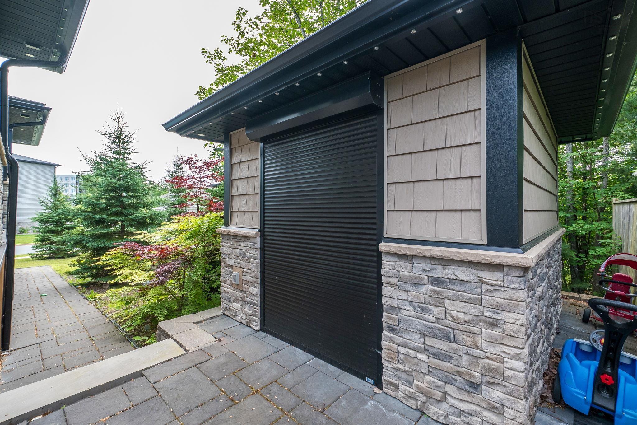 4 Crownridge Drive, Bedford, NS (MLS 202616473)