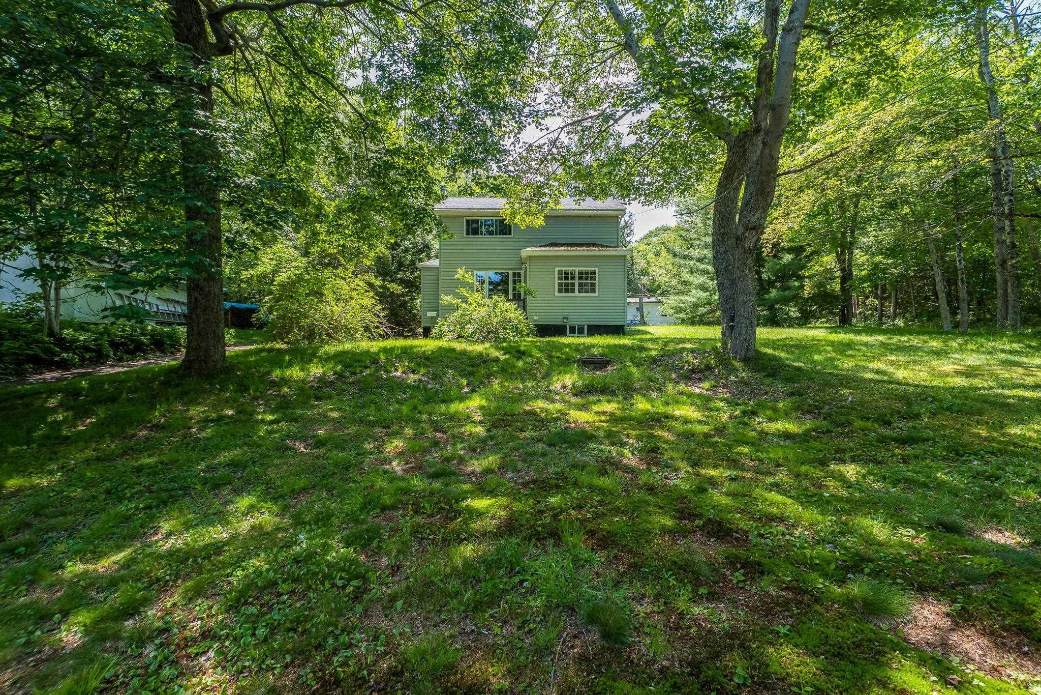$449,900.00: 161 Lakeview Road, Lakeview