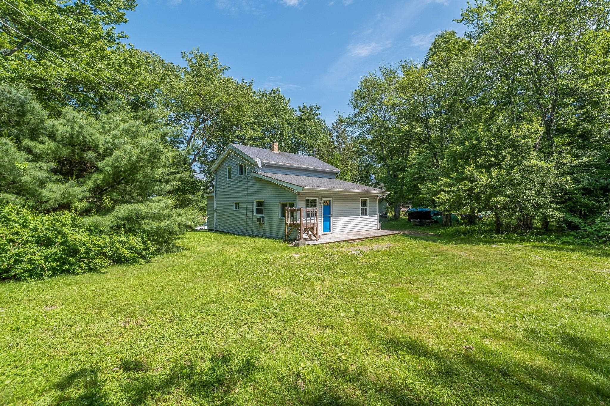 $449,900.00: 161 Lakeview Road, Lakeview