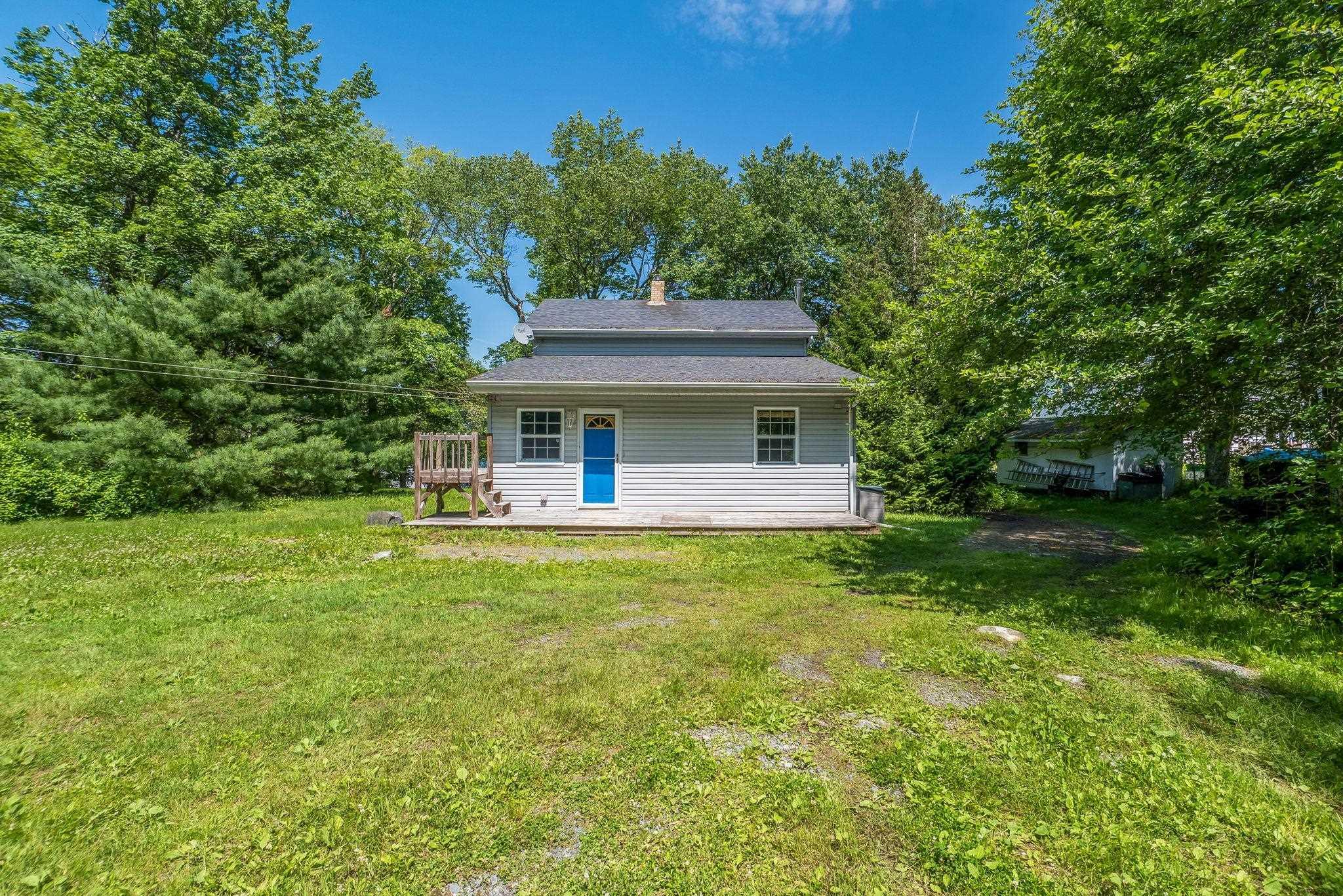 $449,900.00: 161 Lakeview Road, Lakeview