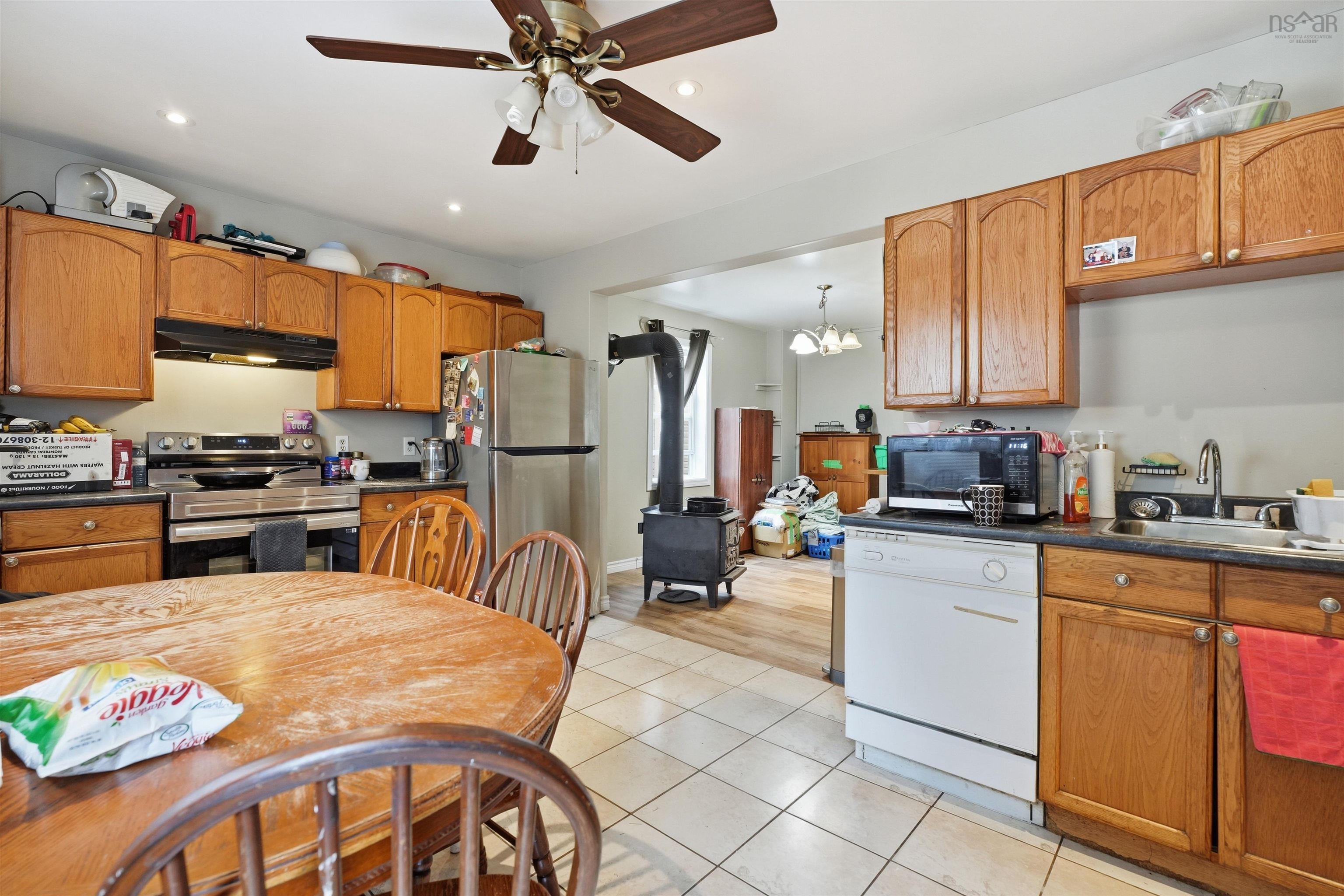 68 Albro Lake Road, Dartmouth, NS (MLS 202616491)