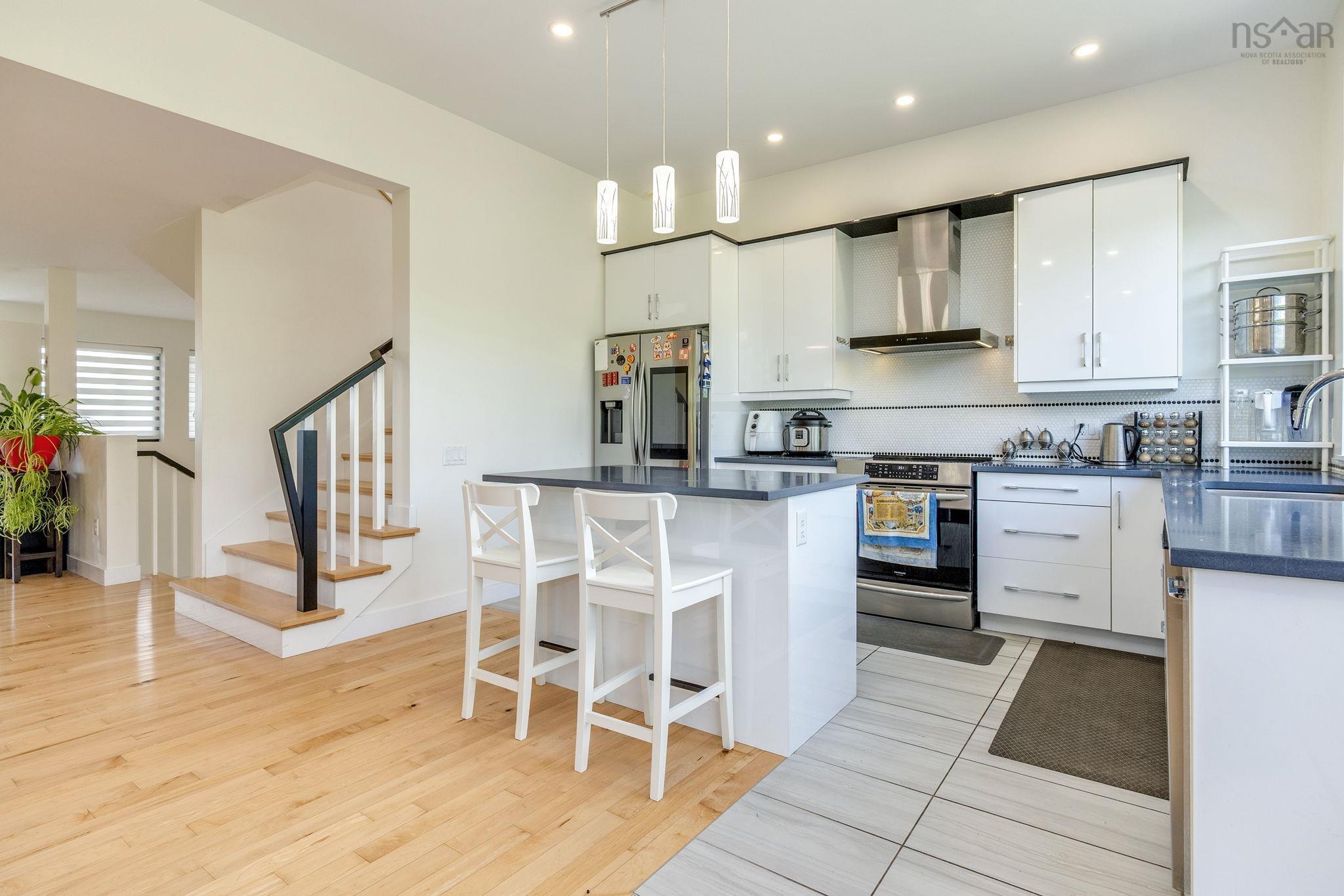 $865,000.00: 233 Transom Drive, Halifax