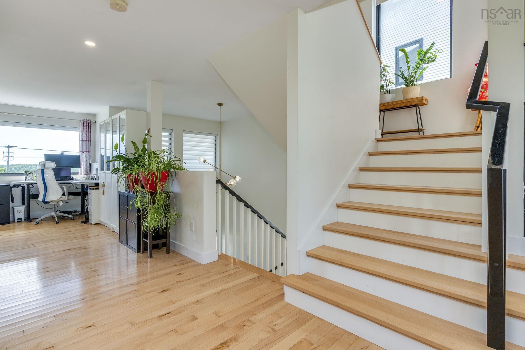 $865,000.00: 233 Transom Drive, Halifax