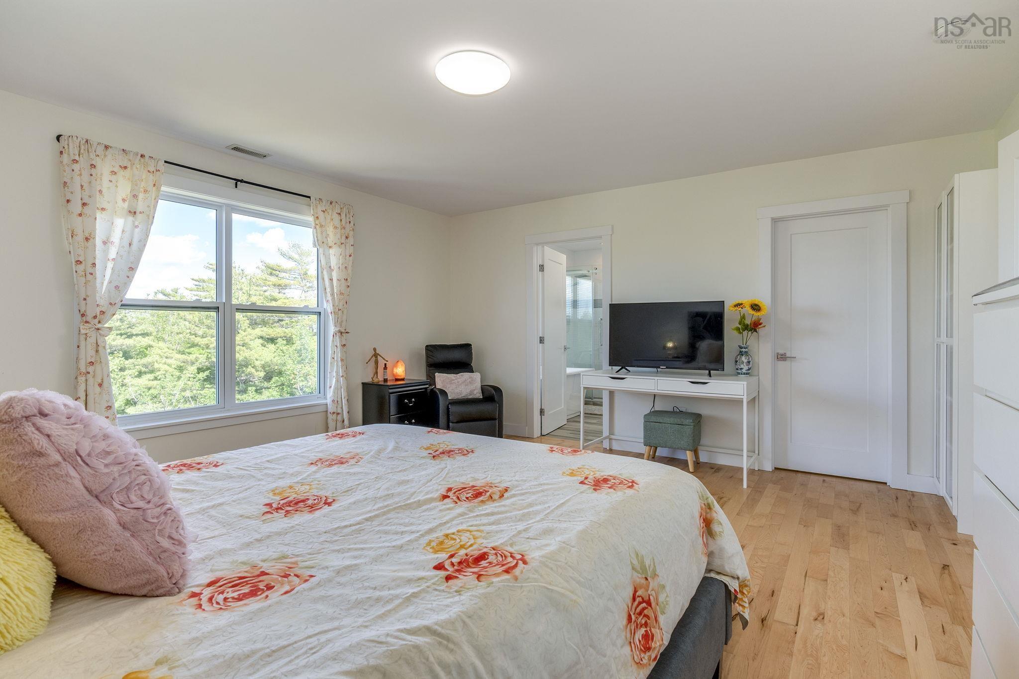 $865,000.00: 233 Transom Drive, Halifax