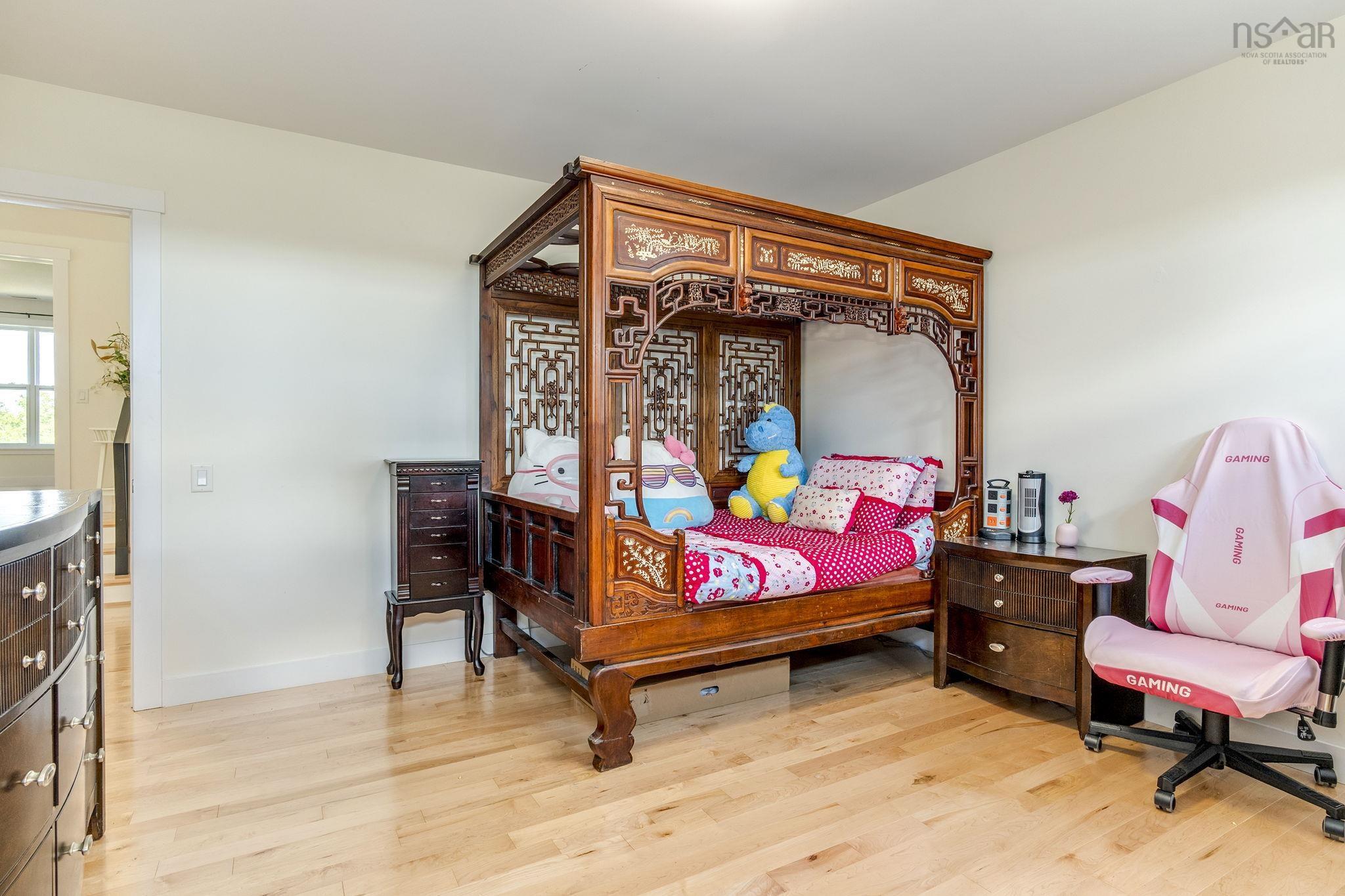 $865,000.00: 233 Transom Drive, Halifax
