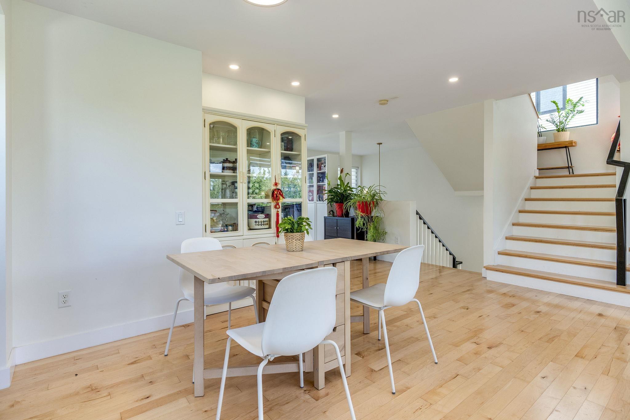 $865,000.00: 233 Transom Drive, Halifax