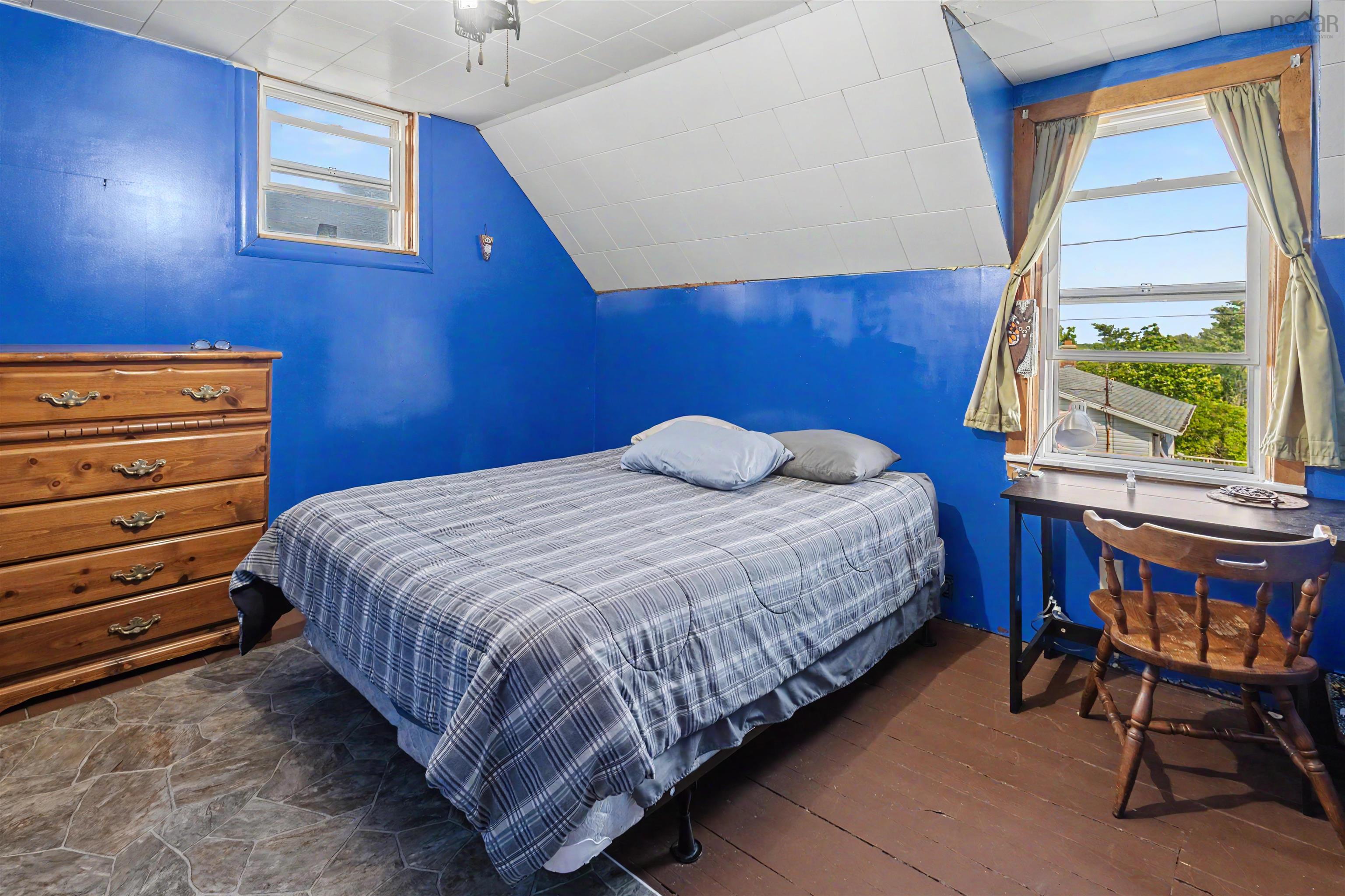 $225,000.00: 383 Kings Road, Dominion
