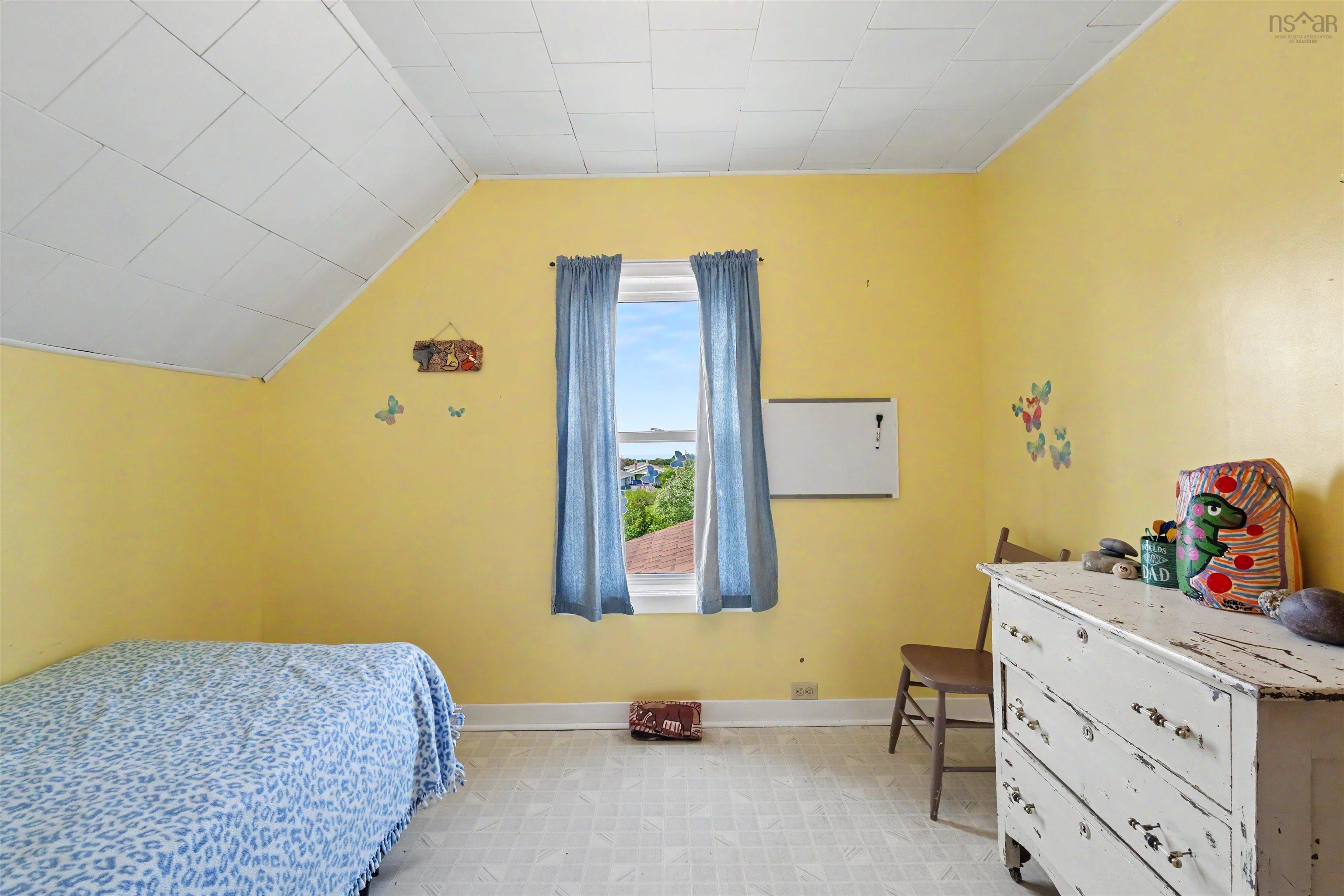 $225,000.00: 383 Kings Road, Dominion