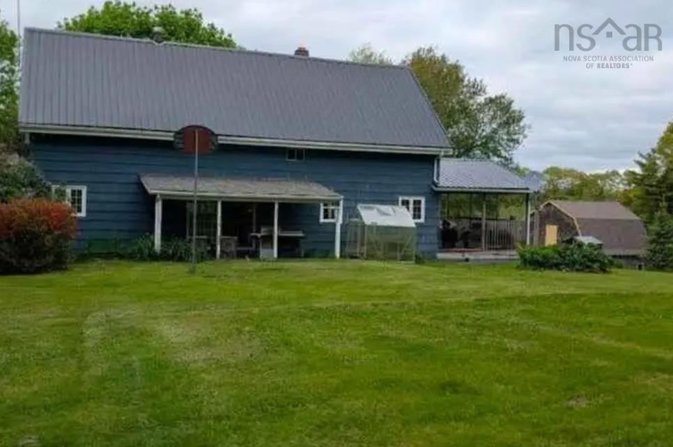 $340,000.00: 8178 Nova Scotia Trunk 8, South Brookfield