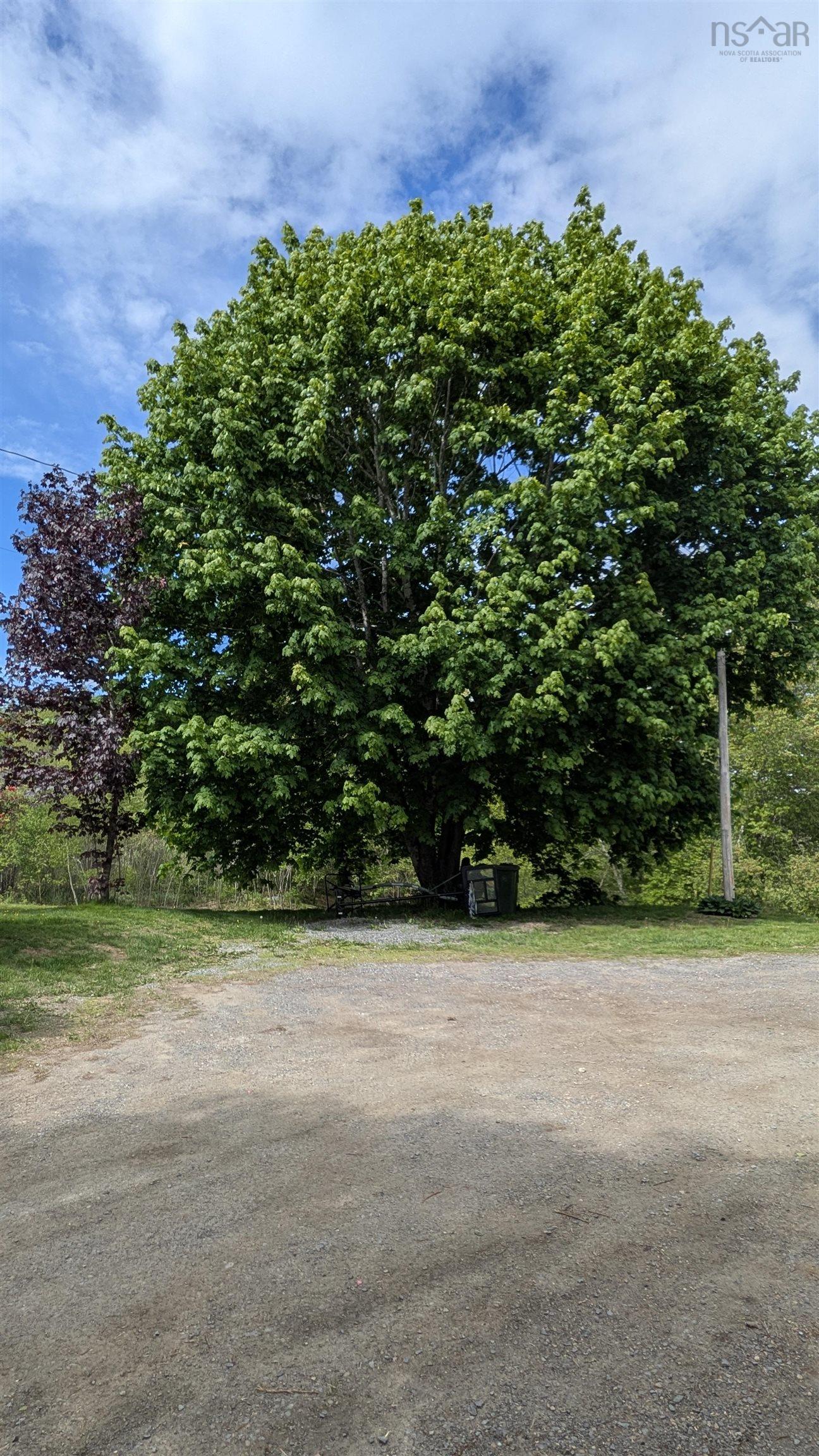 $340,000.00: 8178 Nova Scotia Trunk 8, South Brookfield