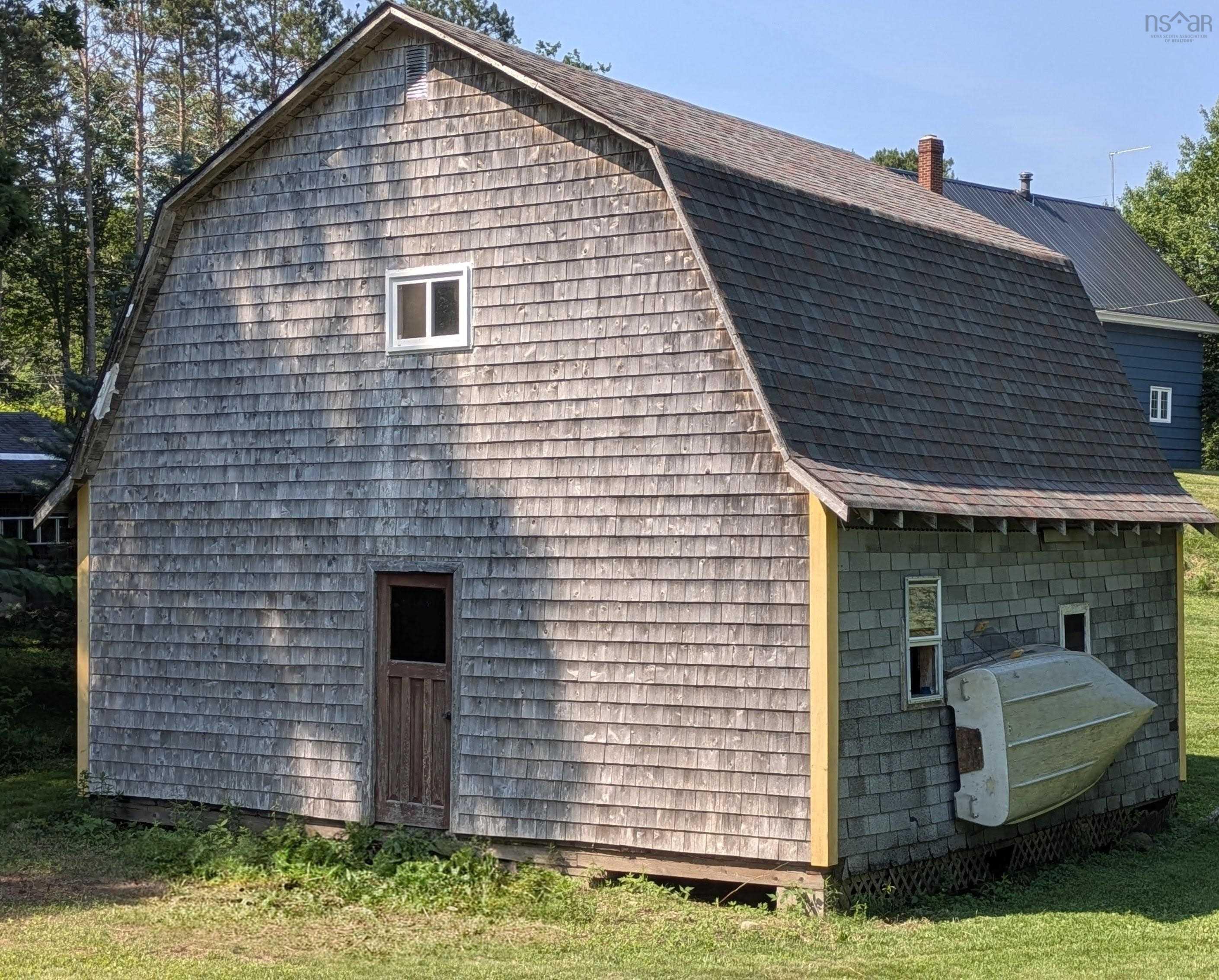 $340,000.00: 8178 Nova Scotia Trunk 8, South Brookfield