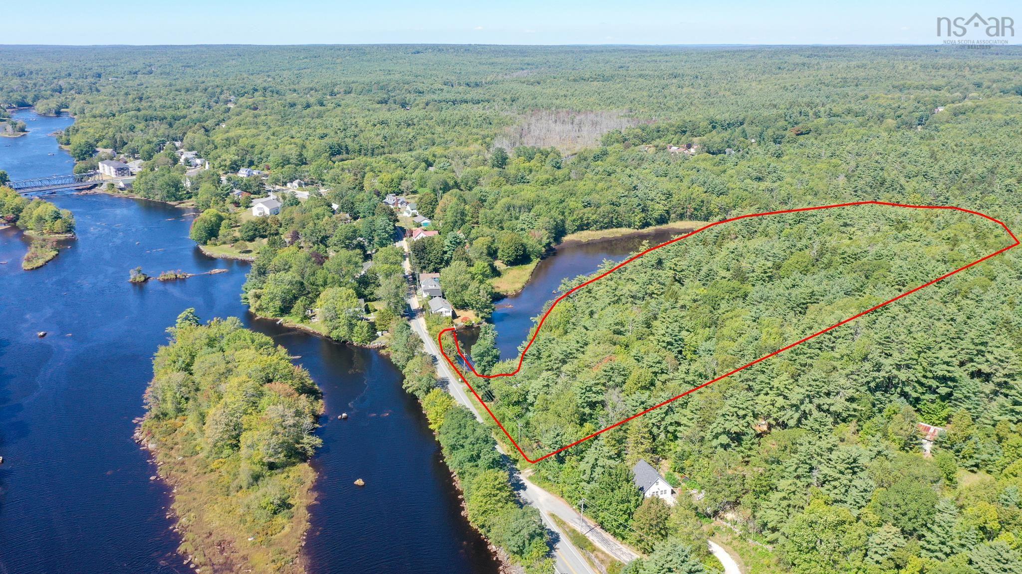 $399,000.00: 221 Highway 8, Milton