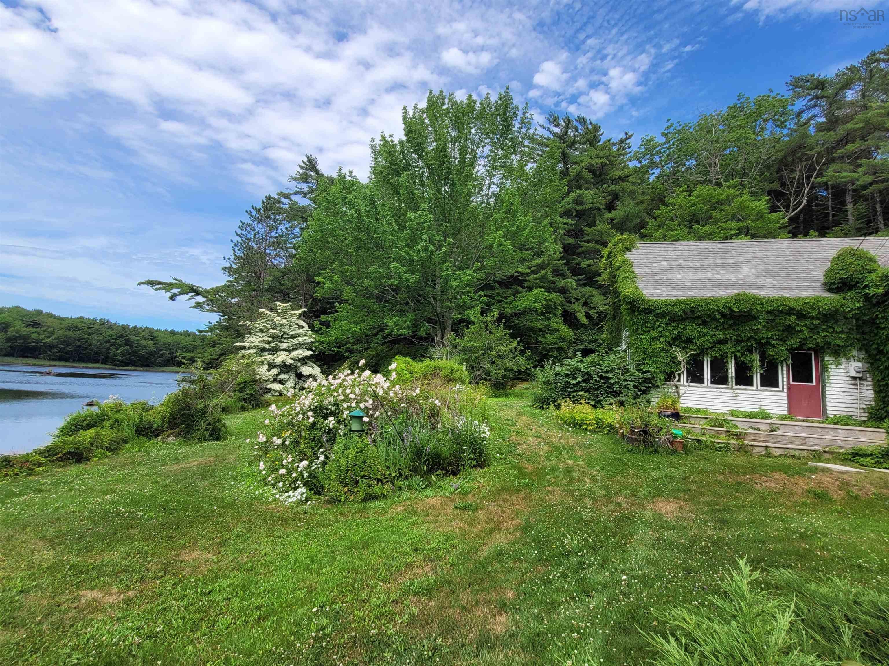 $399,000.00: 221 Highway 8, Milton
