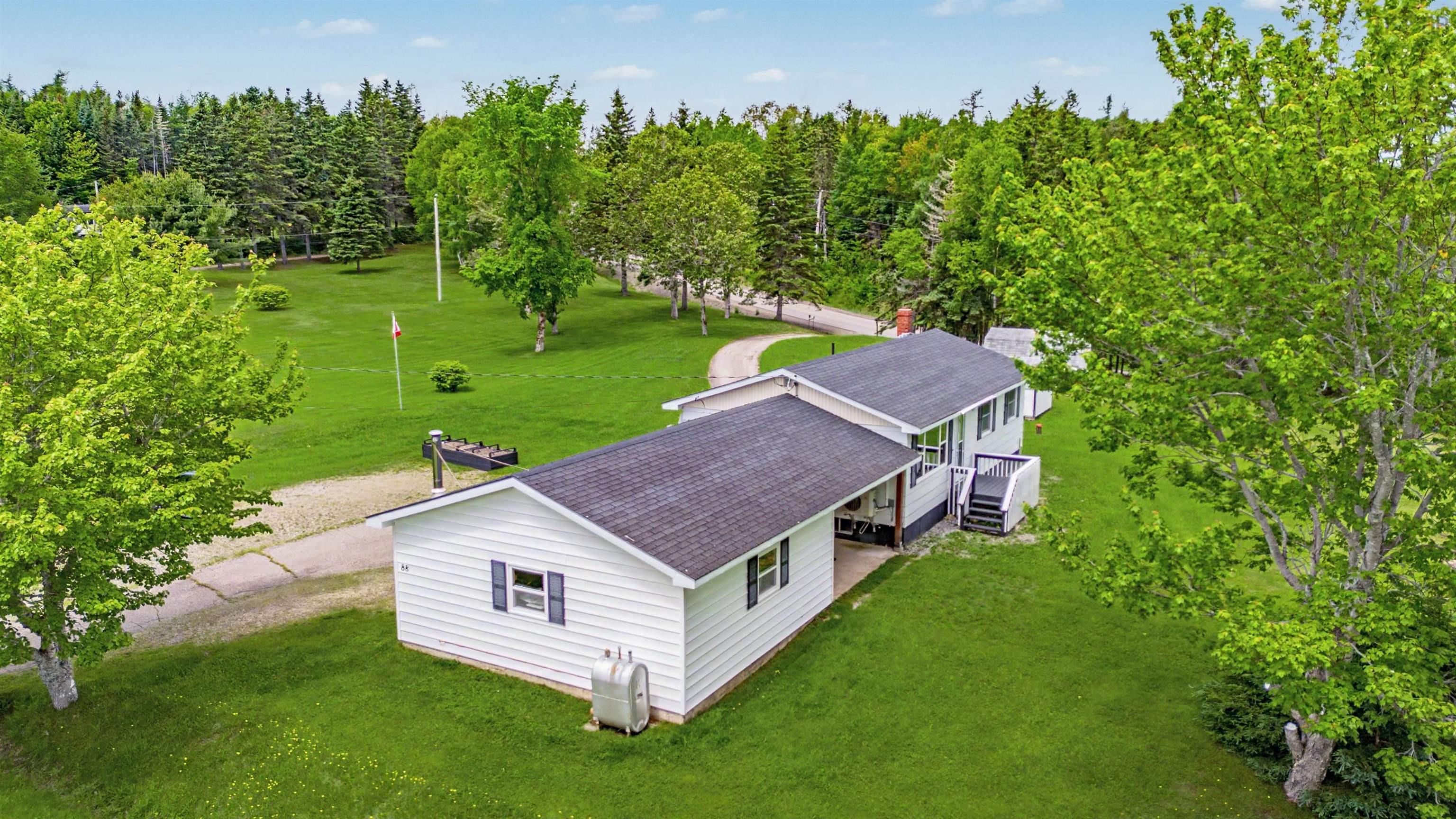 $235,000.00: 88 Church Cross Road, Middle River