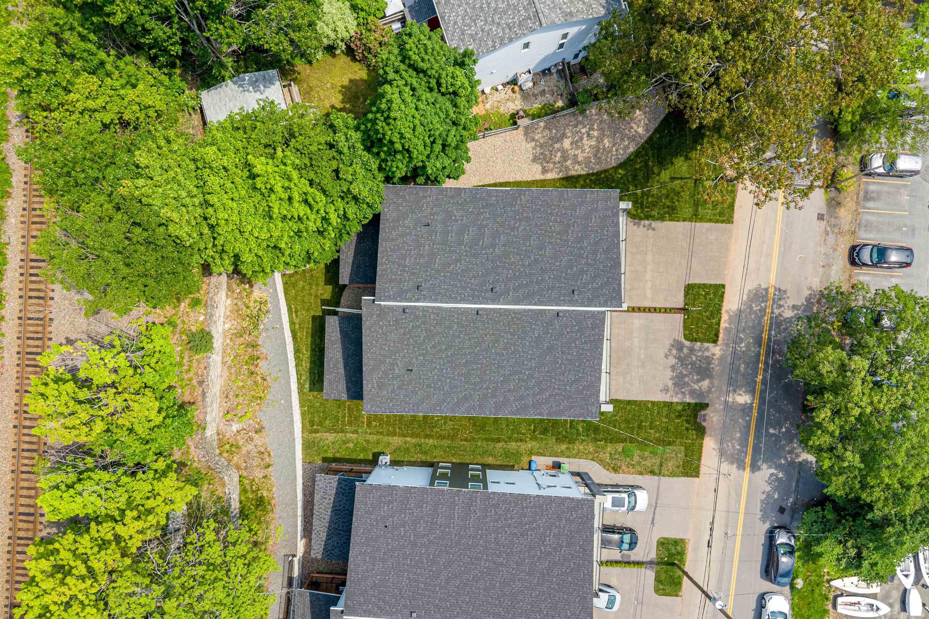 $1,389,900.00: 398 Shore Drive, Bedford