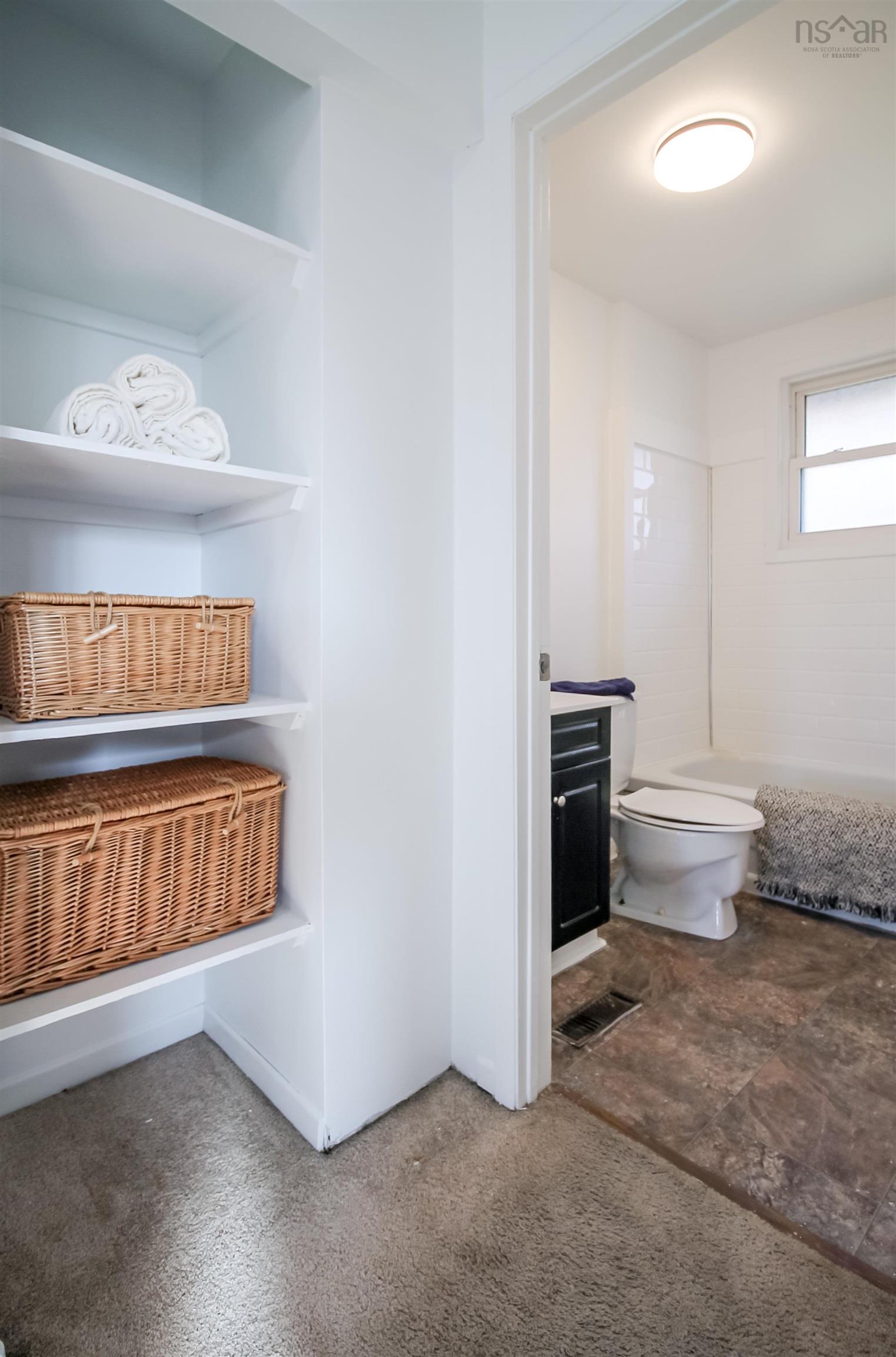 36 Regal Road, Dartmouth, NS (MLS 202616523)