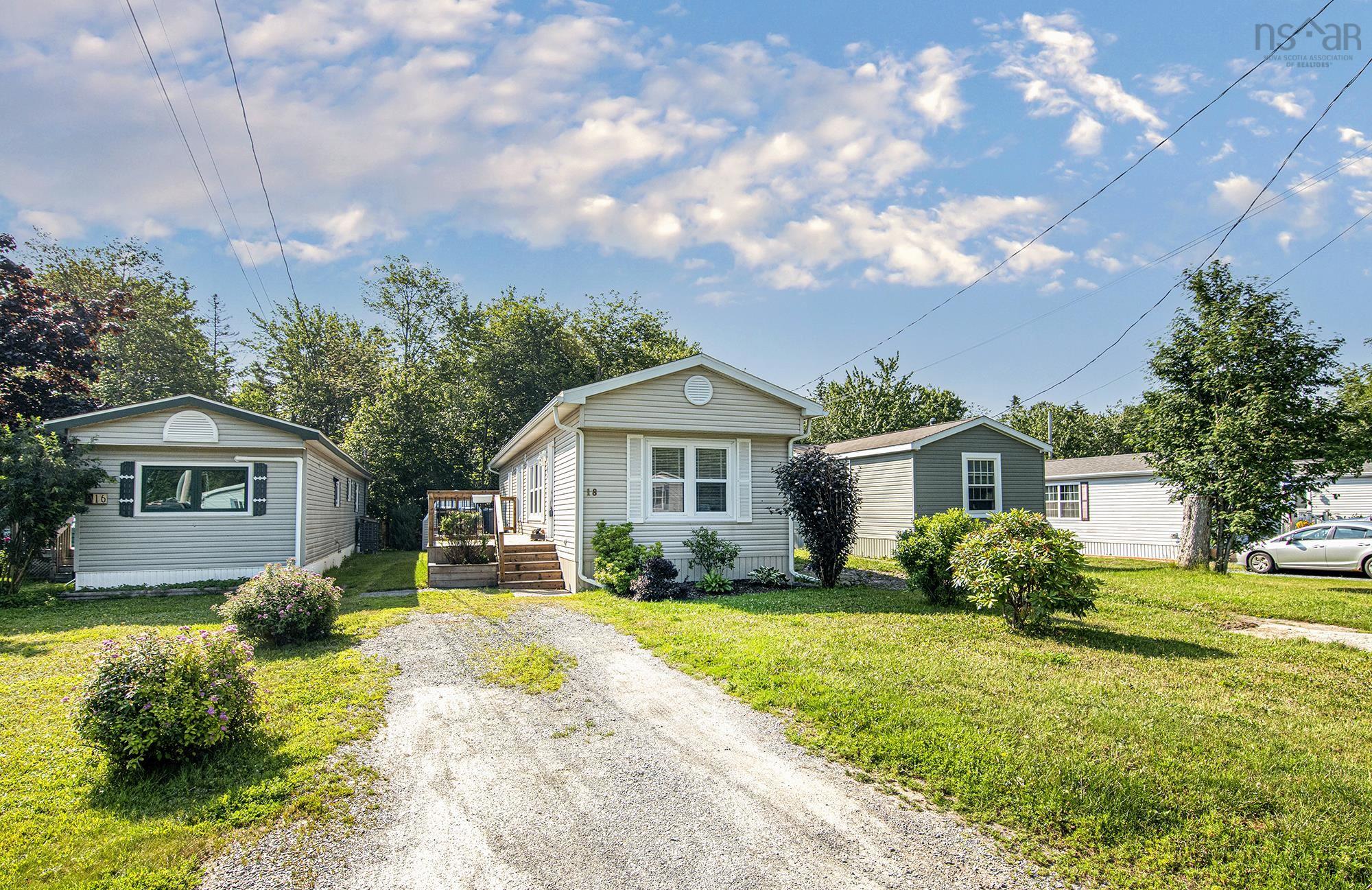 18 Elcona Avenue, Middle Sackville, NS (MLS 202616588)