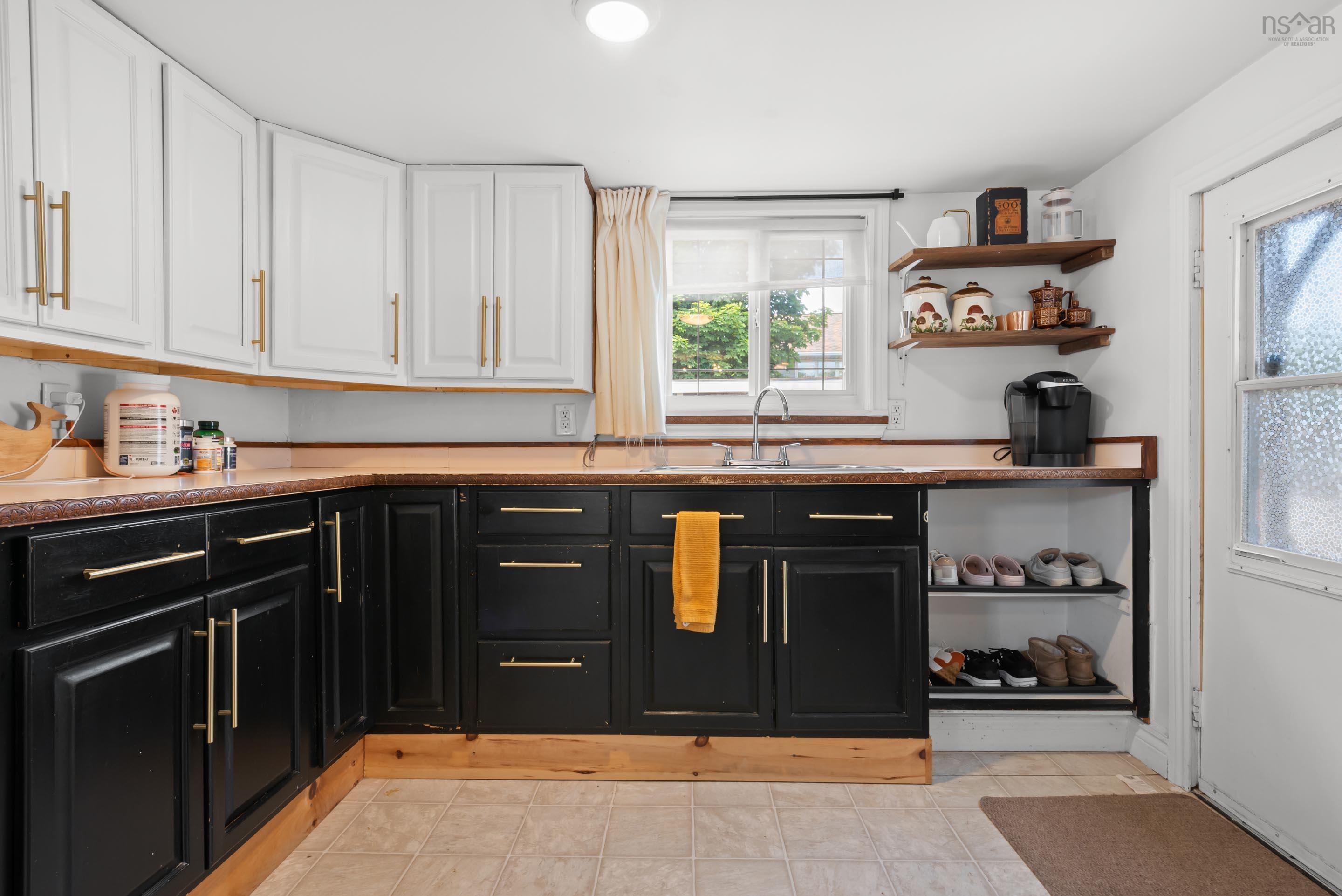 161 Albro Lake Road, Dartmouth, NS (MLS 202616597)