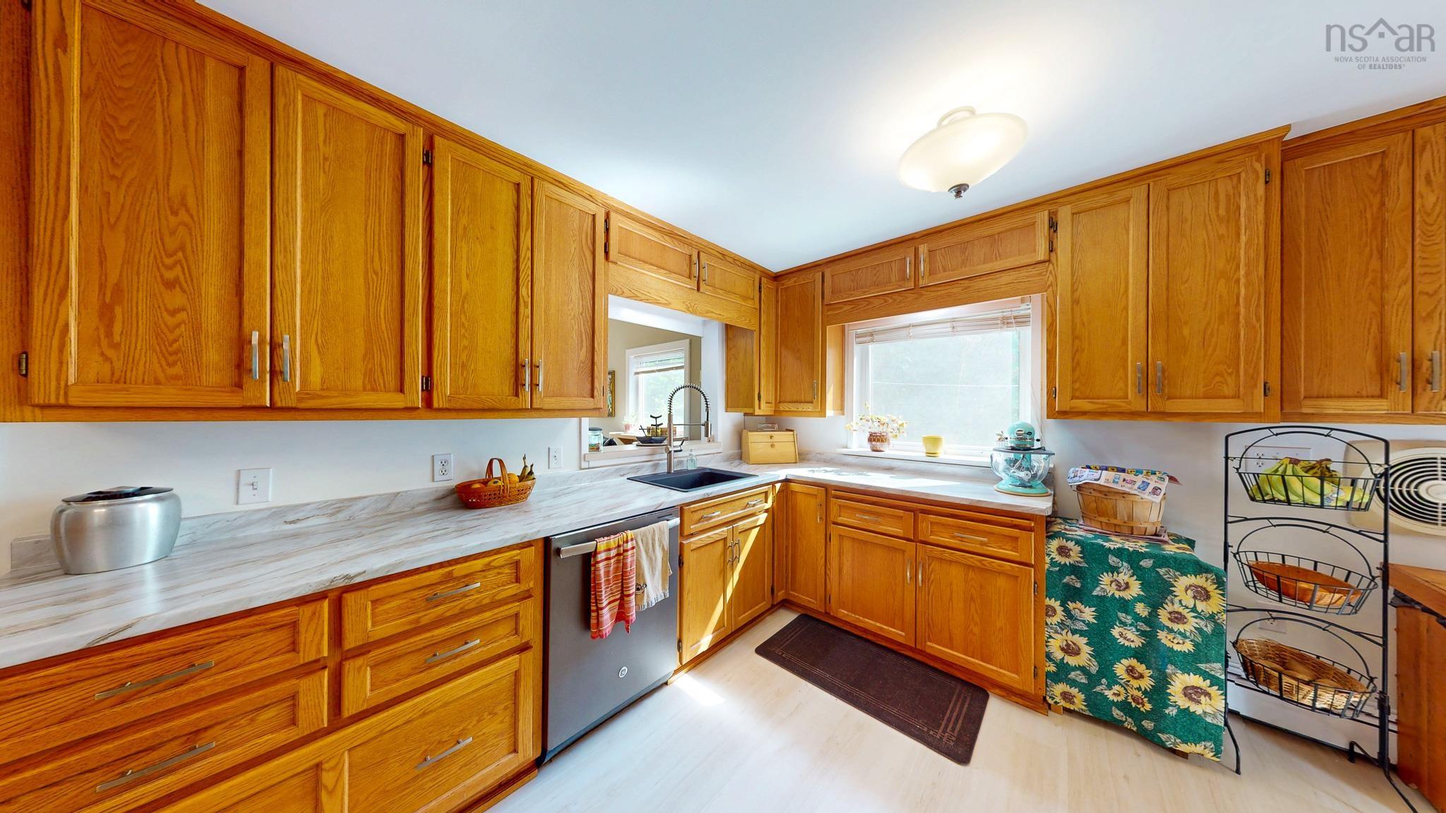 $390,000.00: 11 PARKVIEW Road, Kentville