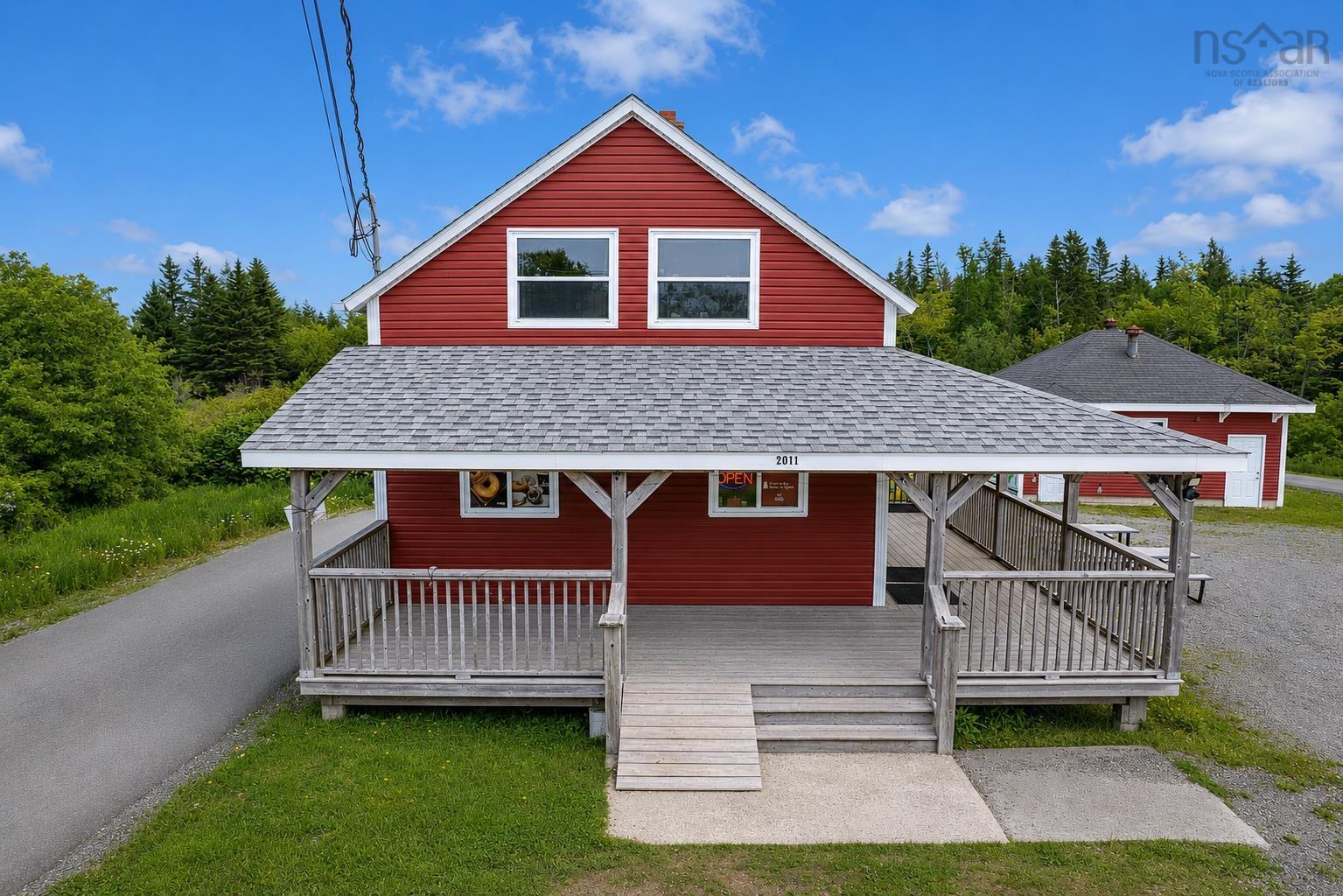 $385,000.00: 2011 Louisbourg Highway, Mira Road