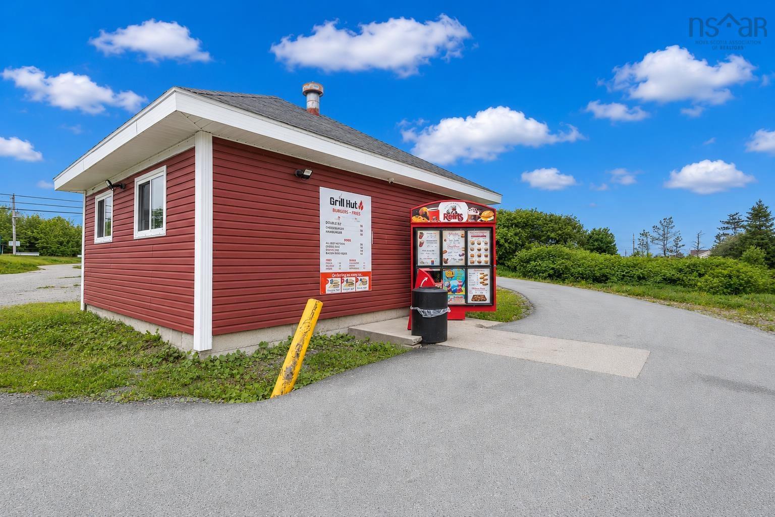$385,000.00: 2011 Louisbourg Highway, Mira Road