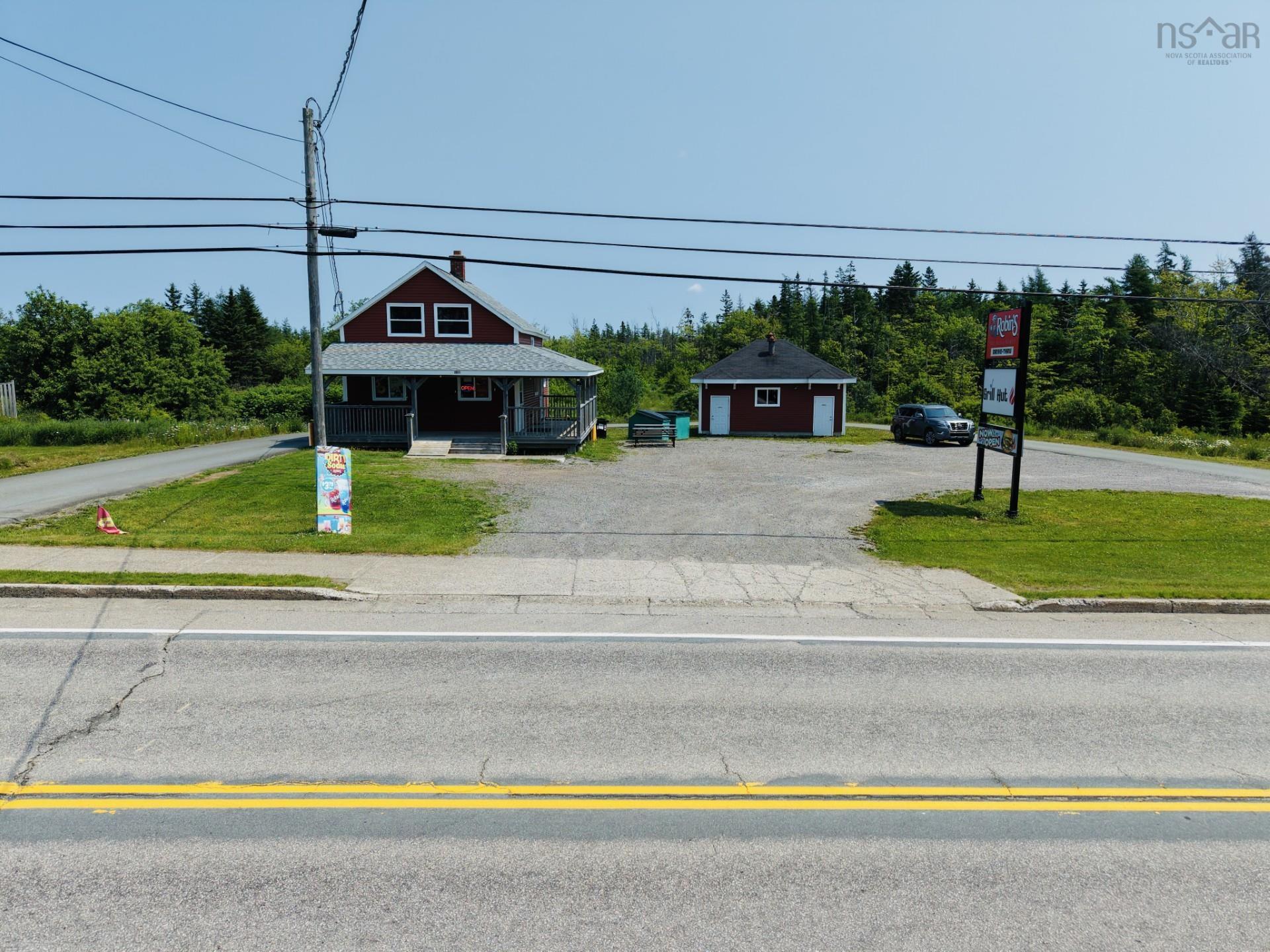$385,000.00: 2011 Louisbourg Highway, Mira Road