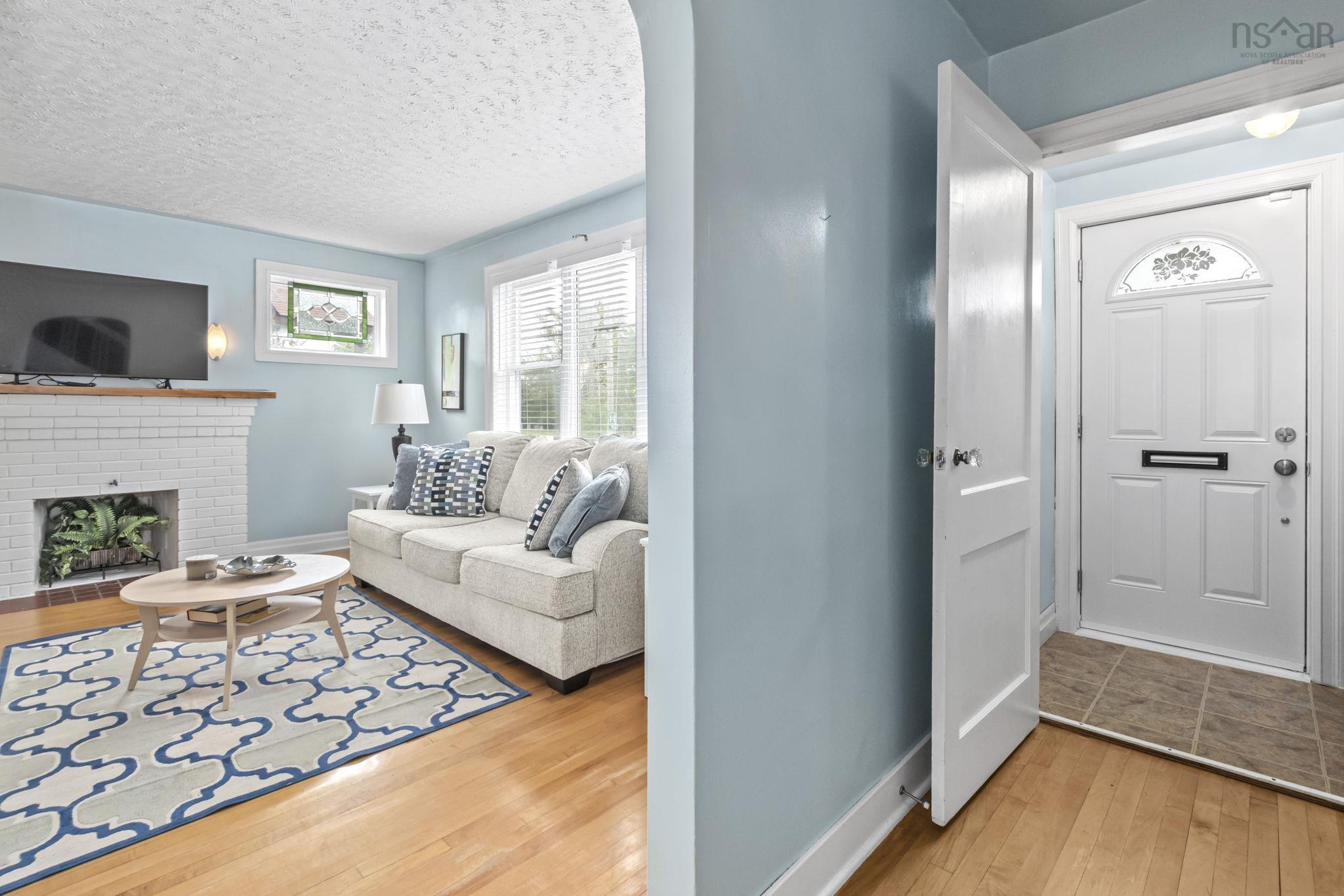 140 Victoria Road, Dartmouth, NS (MLS 202616618)