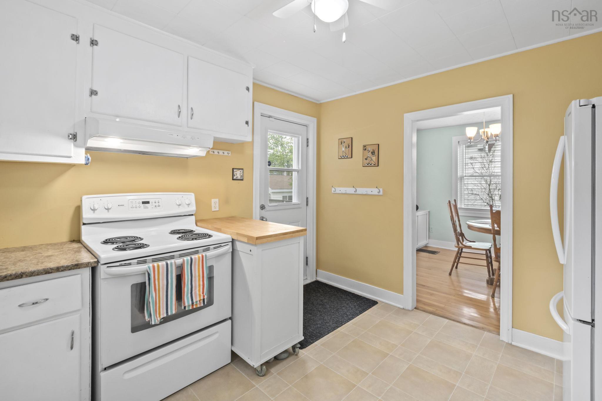140 Victoria Road, Dartmouth, NS (MLS 202616618)