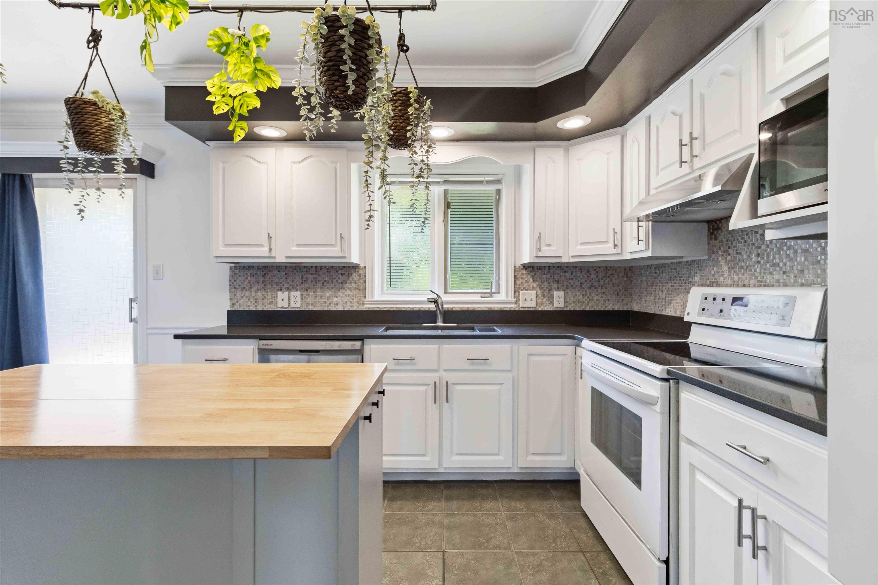 117 Armcrest Drive, Lower Sackville, NS (MLS 202616672)