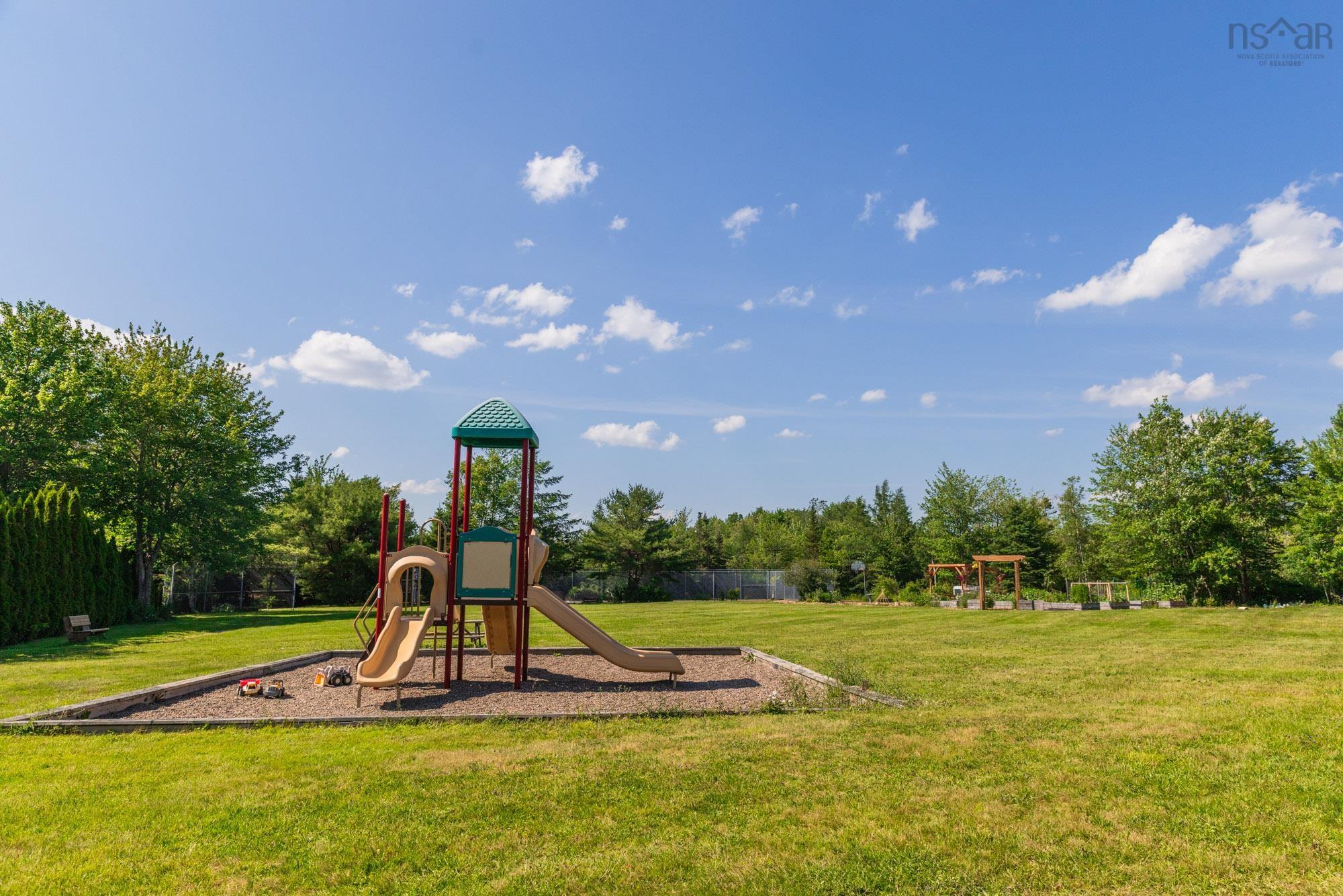 242 Rolling Hills Drive, Waverley, NS (MLS 202616722)