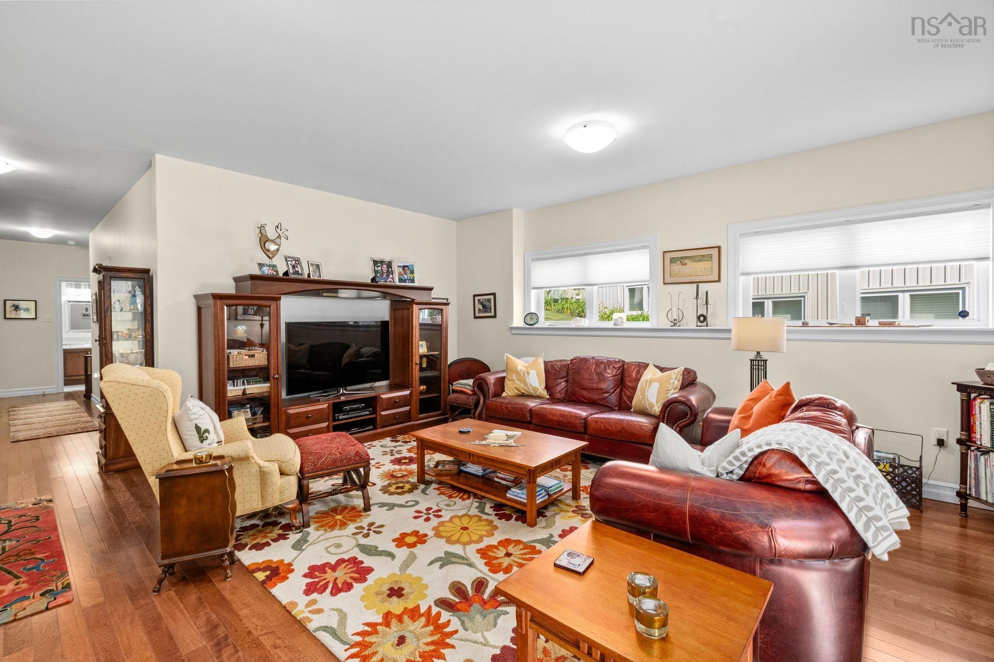 46 Castlestone Drive, Bedford, NS (MLS 202616817)