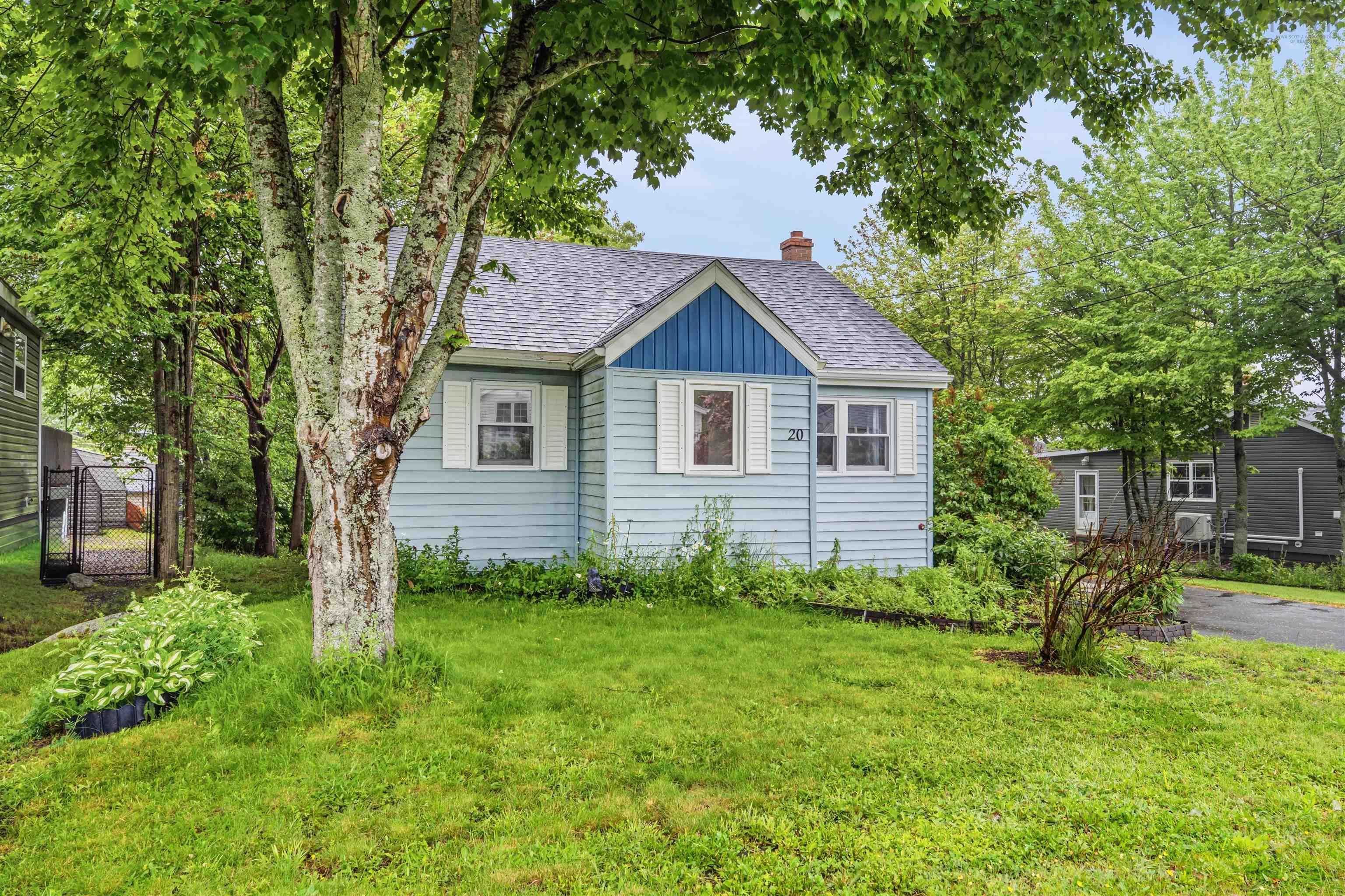 20 Pine Grove Drive, Halifax, NS (MLS® 202616851)