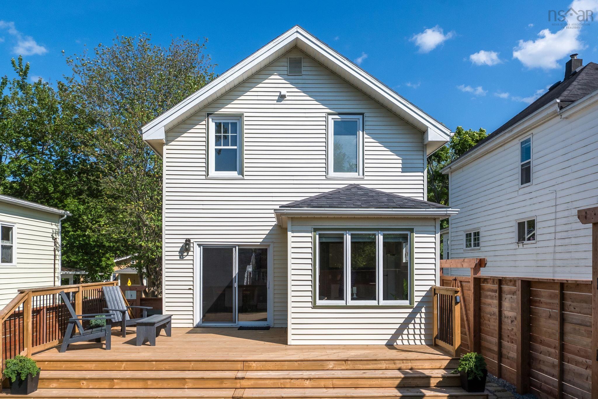11 Sinclair Street, Dartmouth, NS (MLS 202616853)