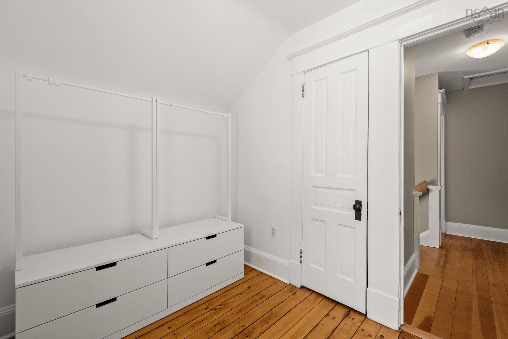 11 Sinclair Street, Dartmouth, NS (MLS 202616853)