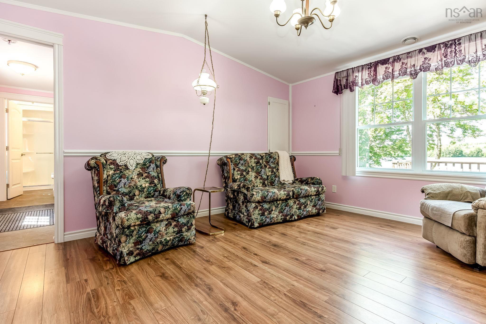 $444,000.00: 633 ADAMS Road, New Albany