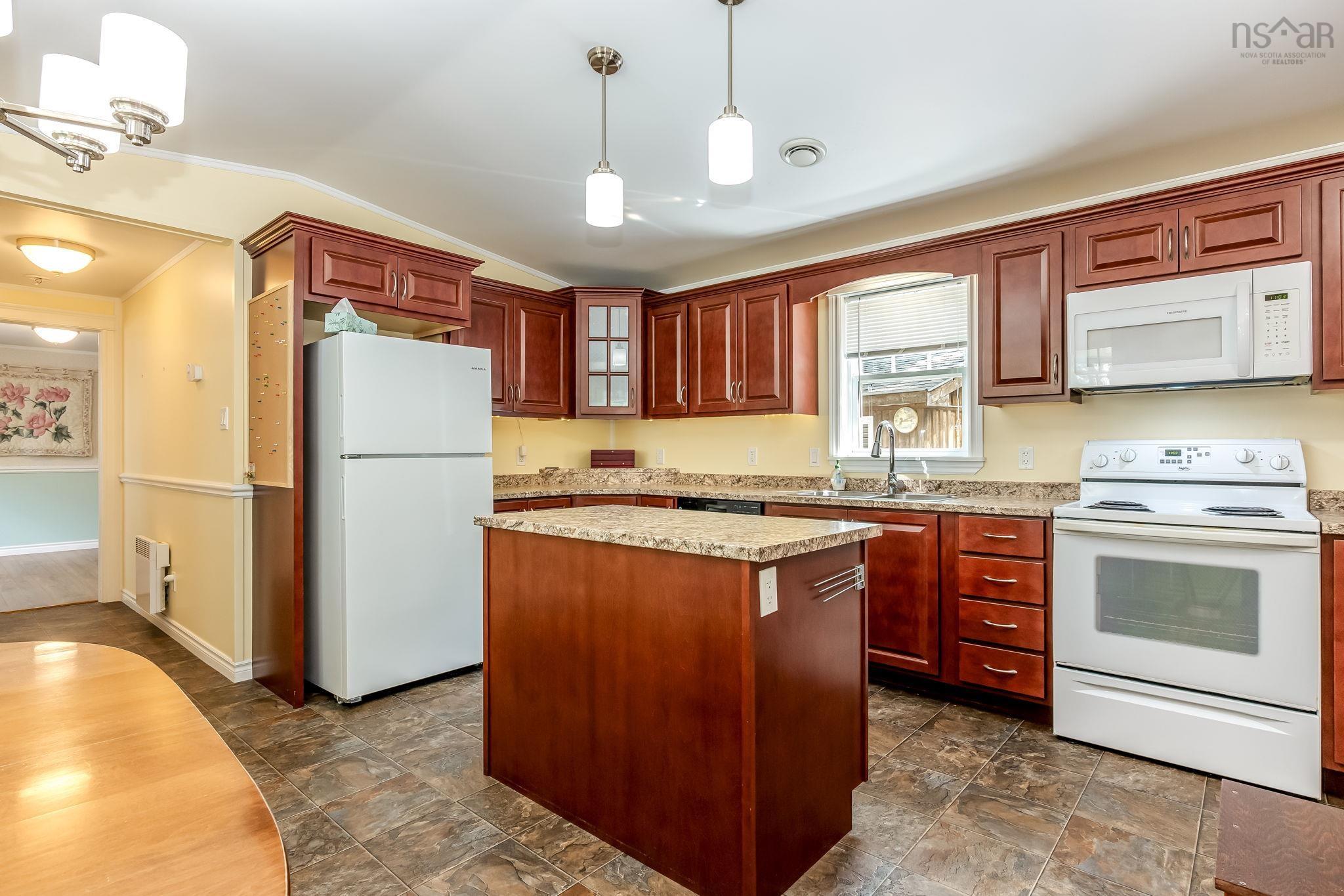 $444,000.00: 633 ADAMS Road, New Albany