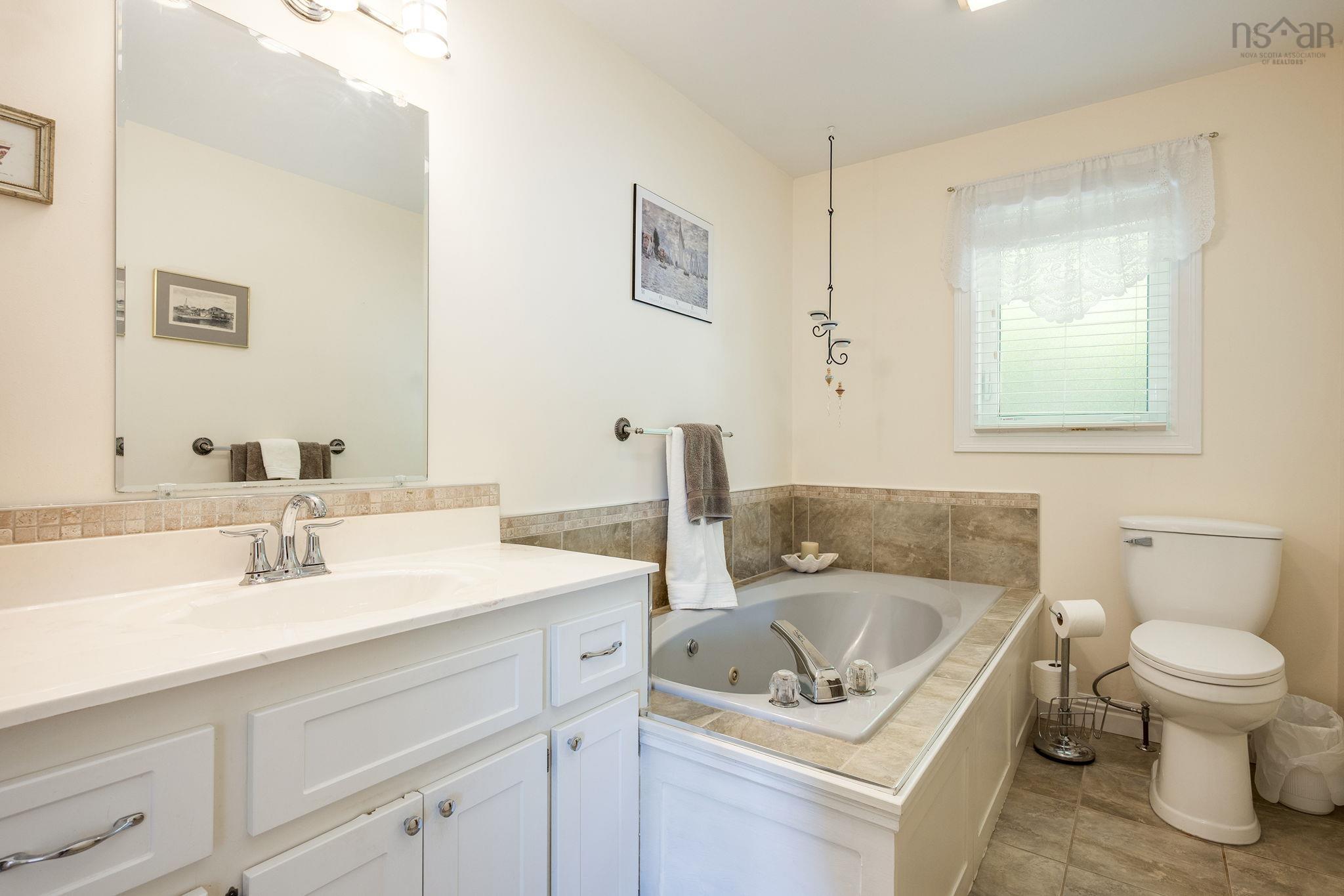 $499,900.00: 49 Cartier Crescent, Lower Sackville